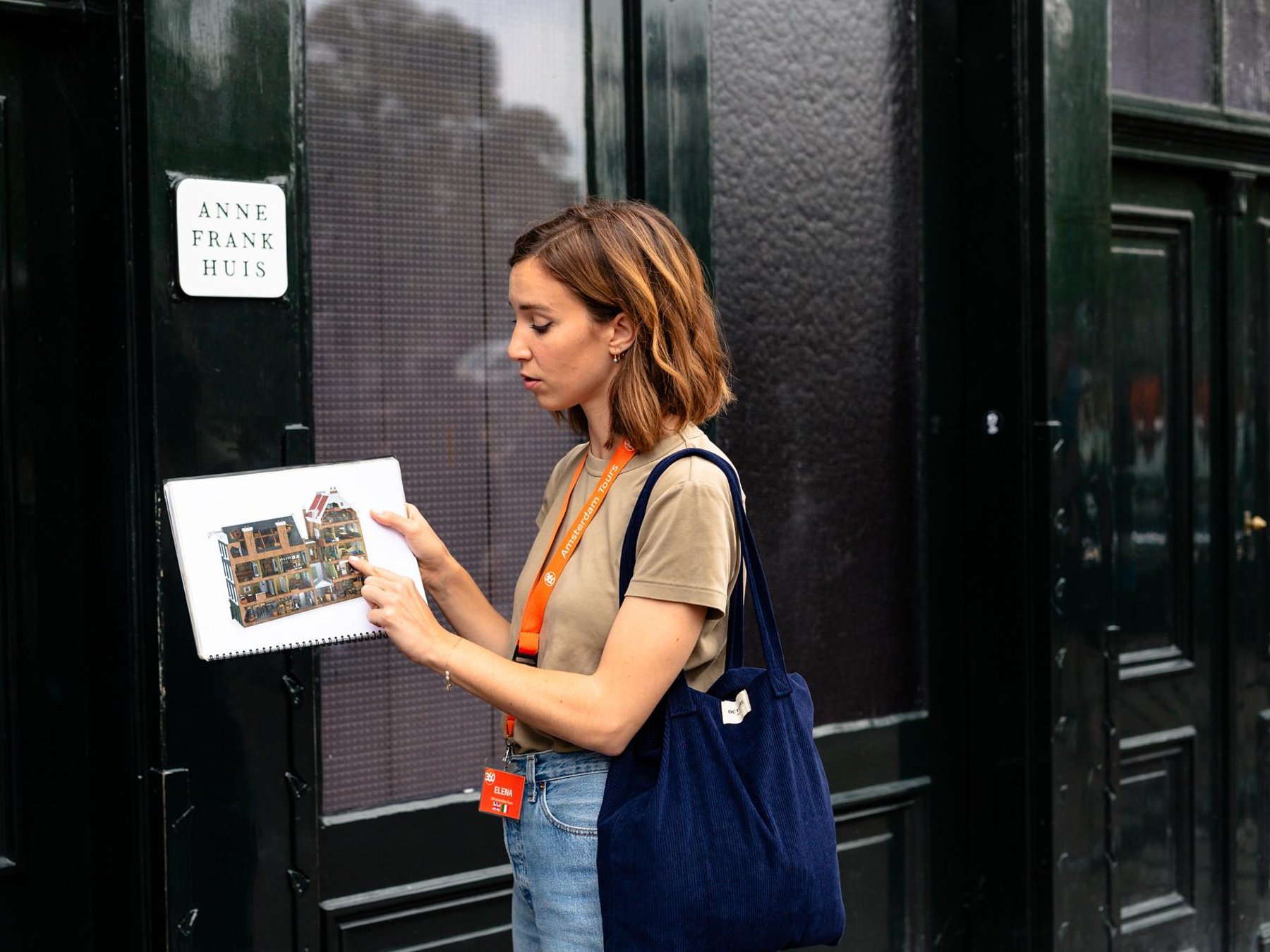 Amsterdam: Anne Frank Wandeltocht & schilderachtige Grachtenrondvaart