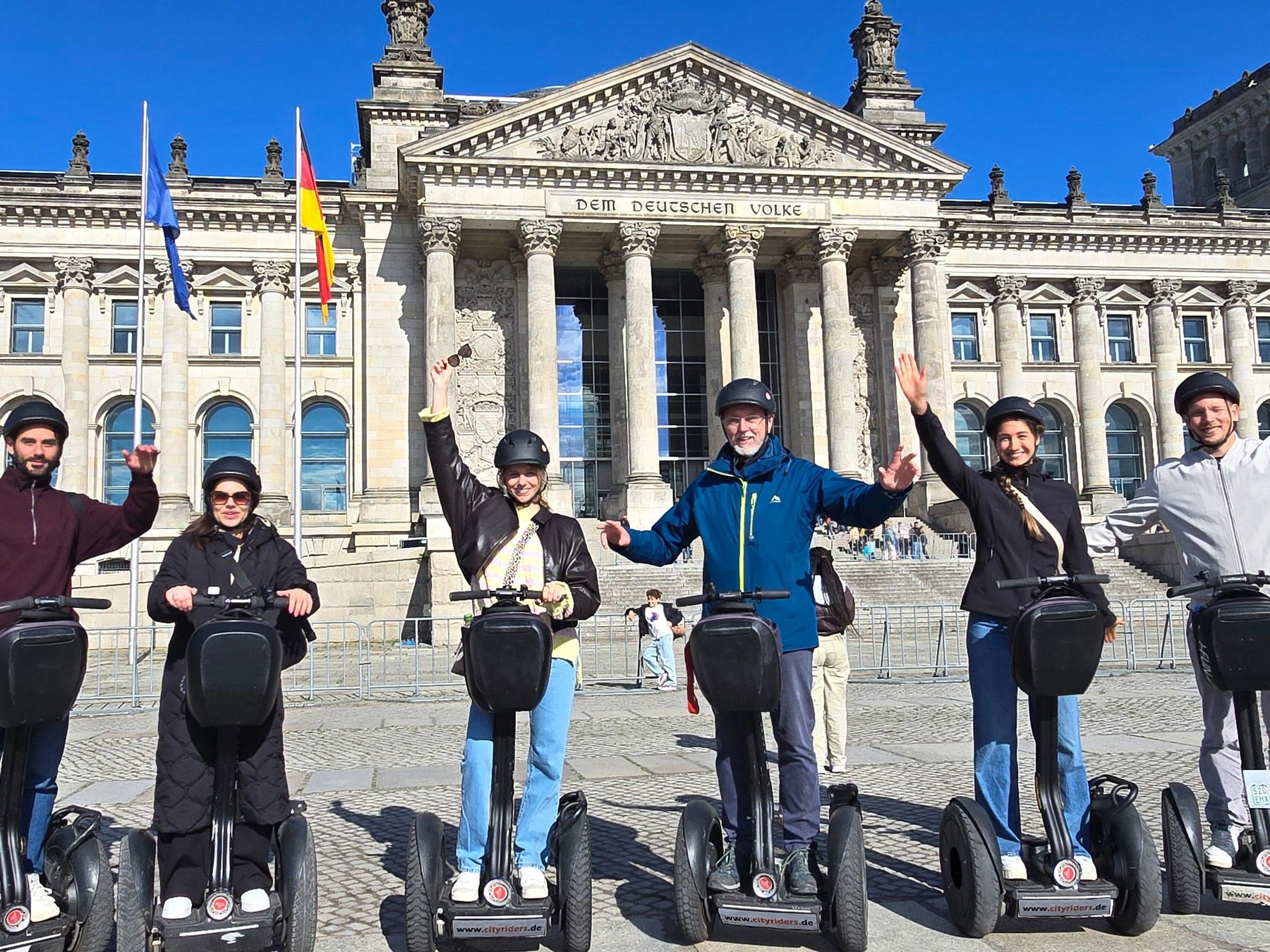 Berlin: 2-stündige geführte Segway-Tour - inmitten der StadtDeutsch