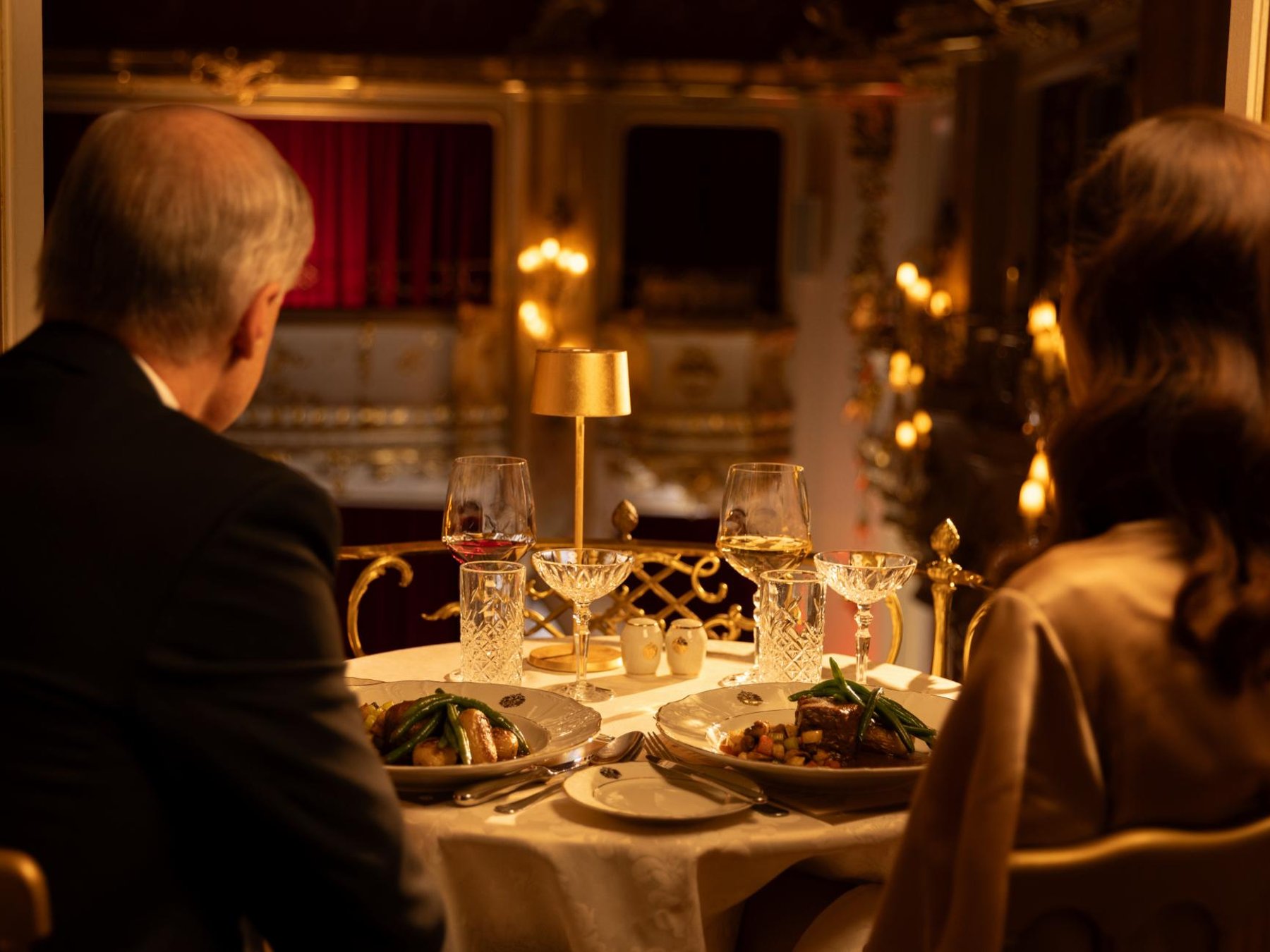 Prag Mozart Ballsaal Konzertticket mit 3-Gänge-Menü