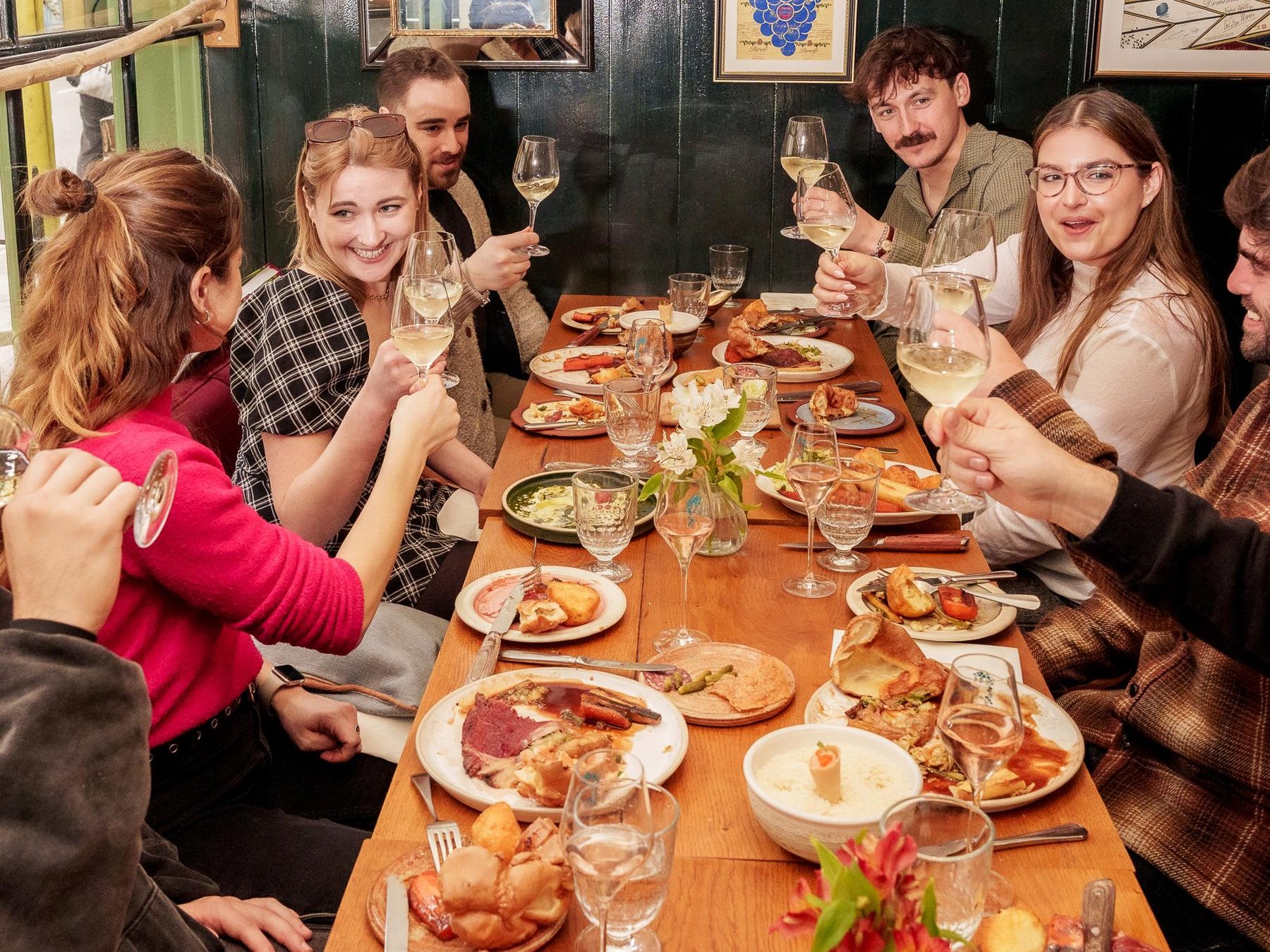 Lokales Foodie-Abenteuer in London: 10+Gerichte, Getränke und mehr
