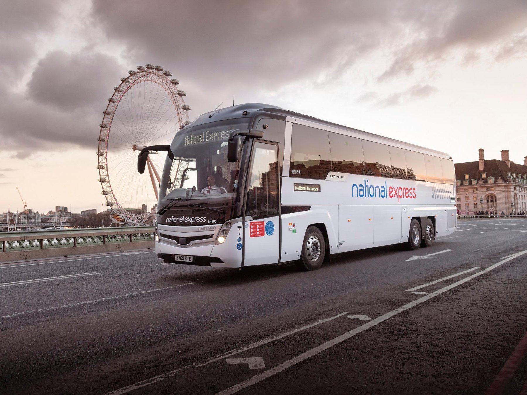 Bristol Gatwick Airport: Bustransfer zum/vom Bristol