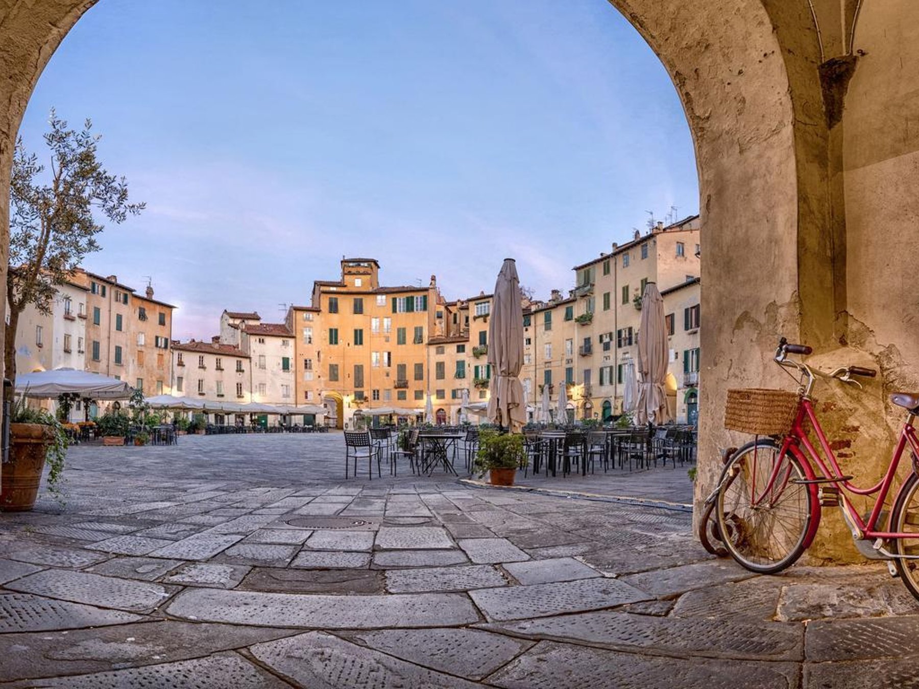 Exklusive private Tour nach Pisa und Lucca ab Florenz