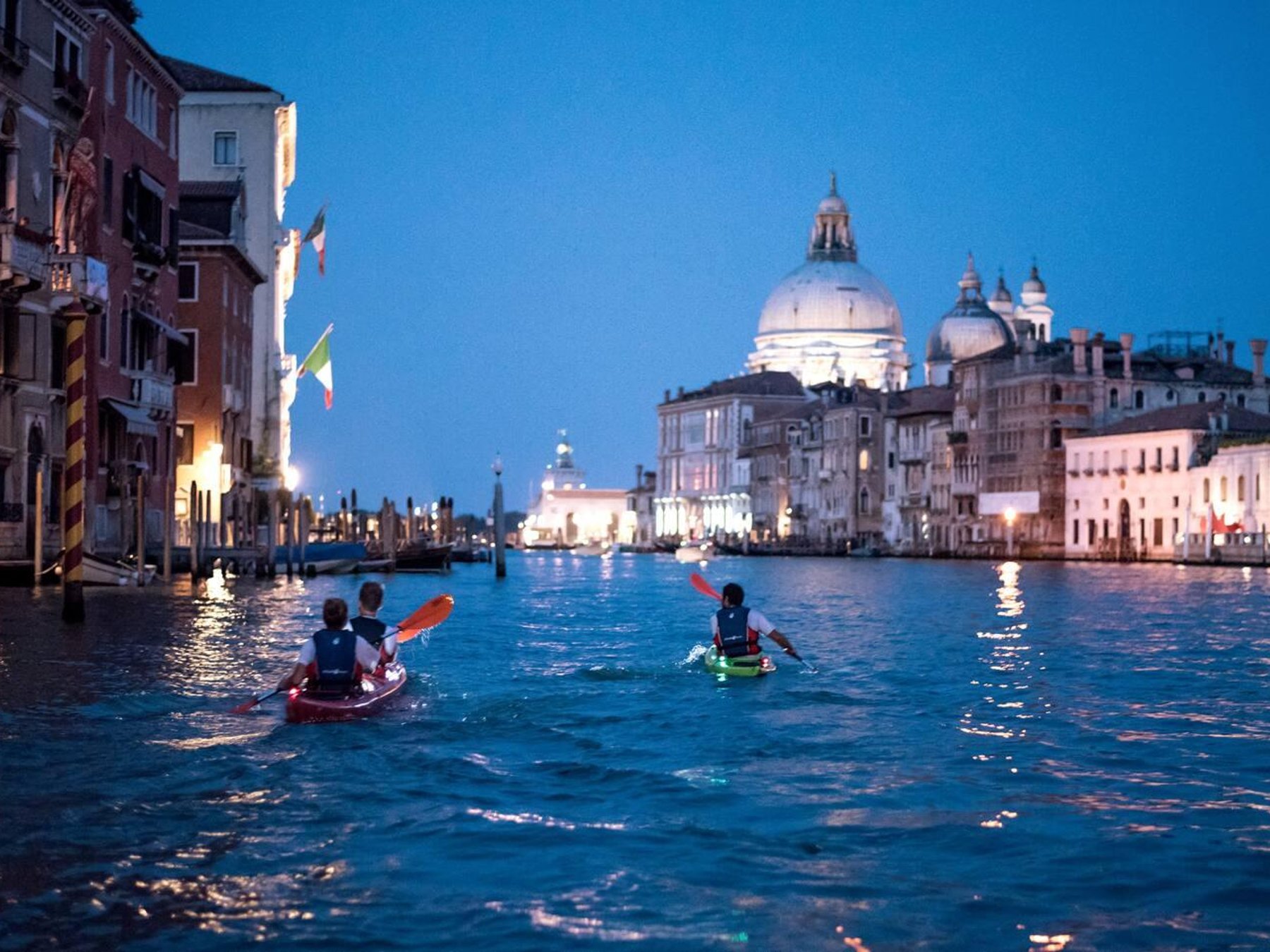 Venedig 2-stündige Nacht-Kajaktour in Venedig: Premium-Tour mit Sonnenuntergang