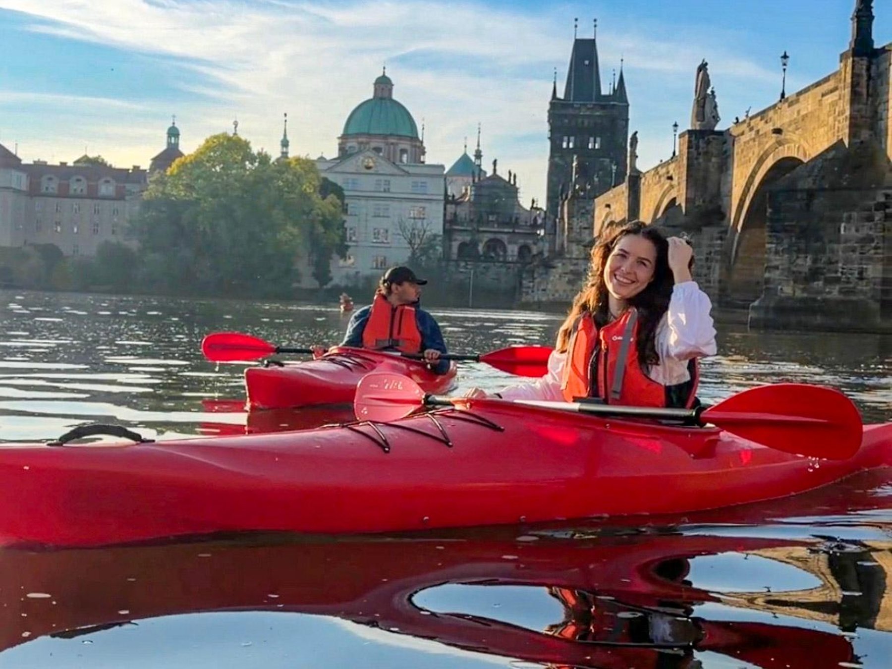 In Prag Karlsbrücke & Versteckte Kanäle Kajaktour 1h 30m
