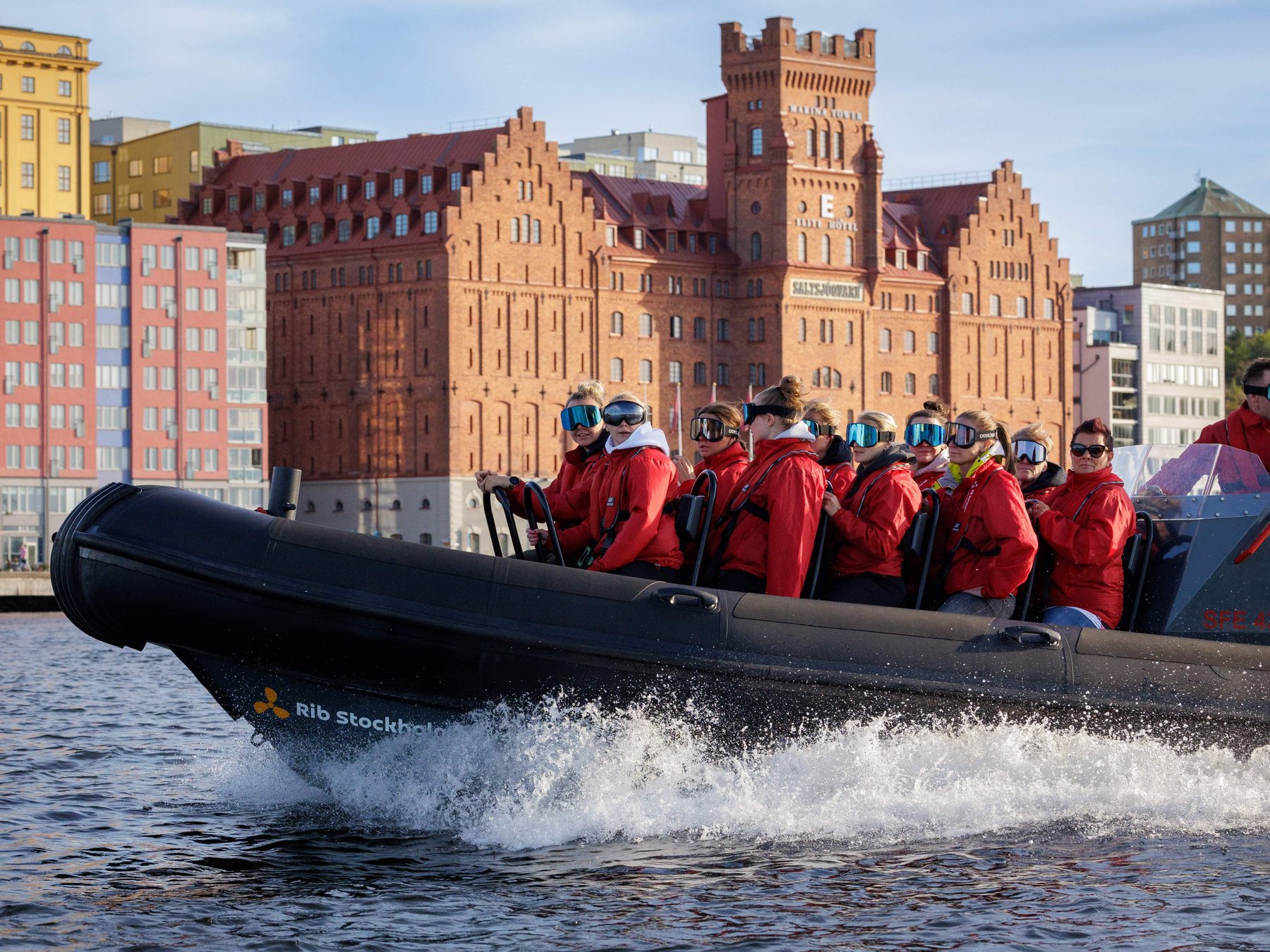 RIB Speed boat tour & archipelago island visit