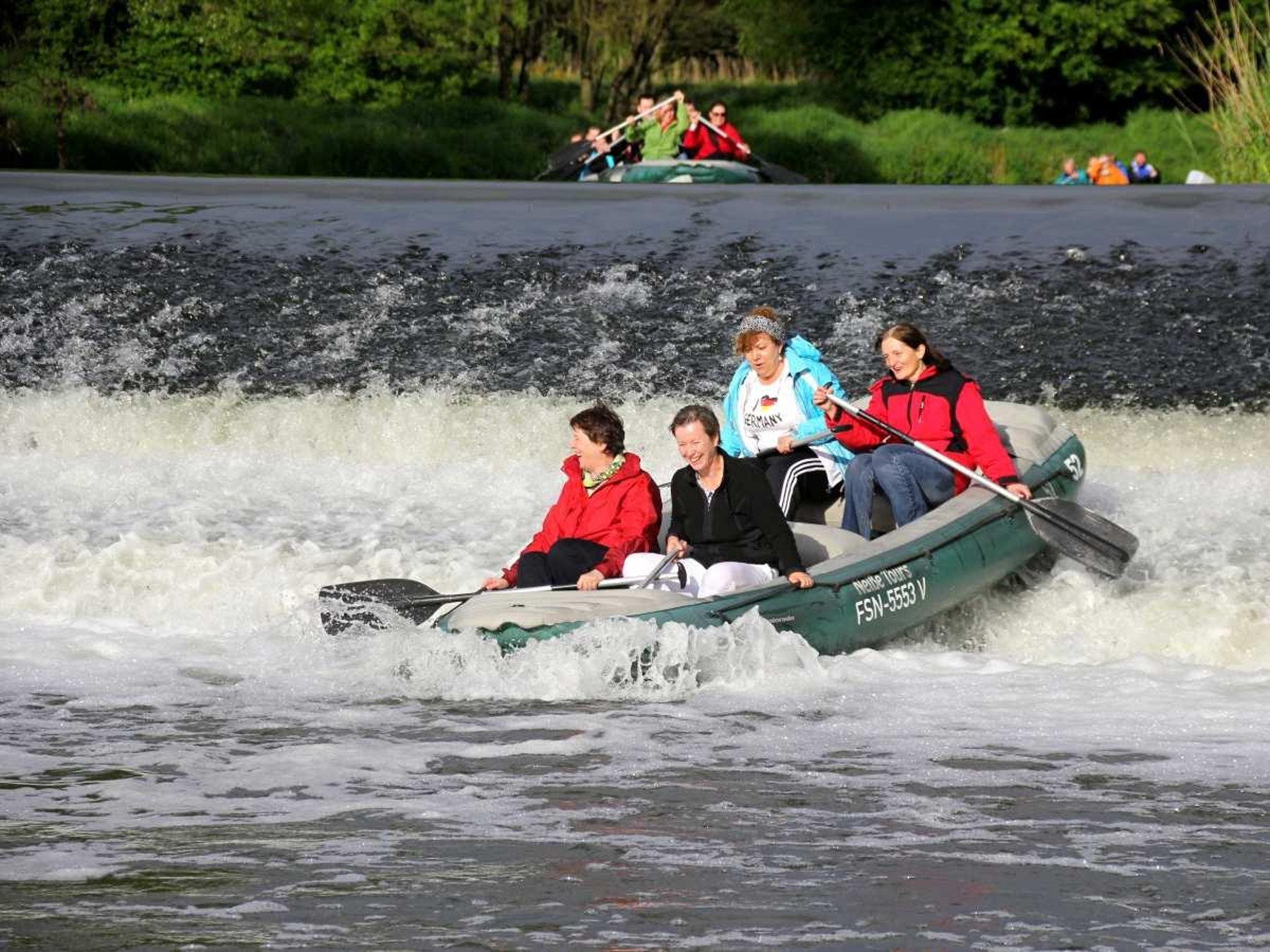 SachsenDeschka: Schlauchboot-Rafting-Tour