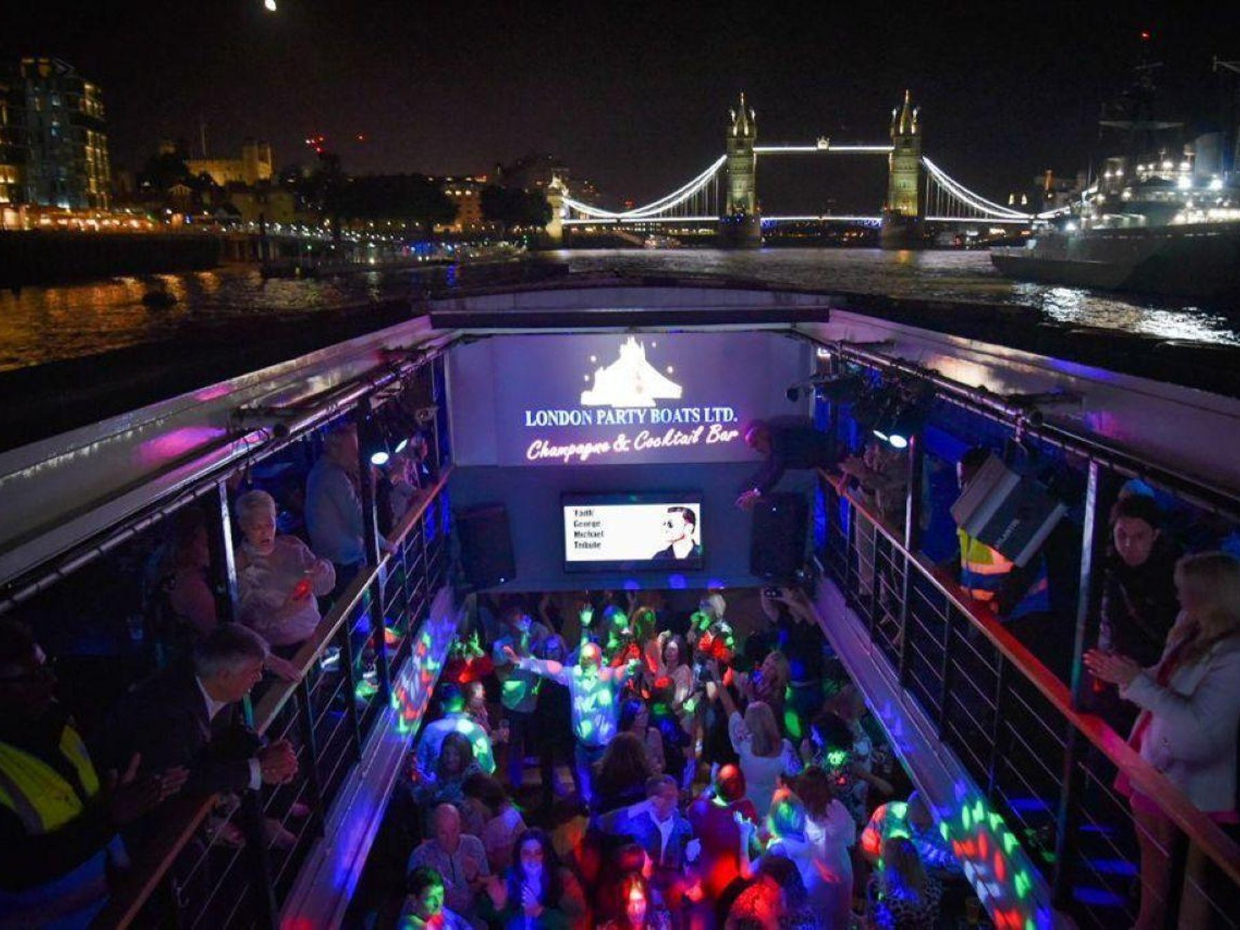 Themse Partyboot-Kreuzfahrt