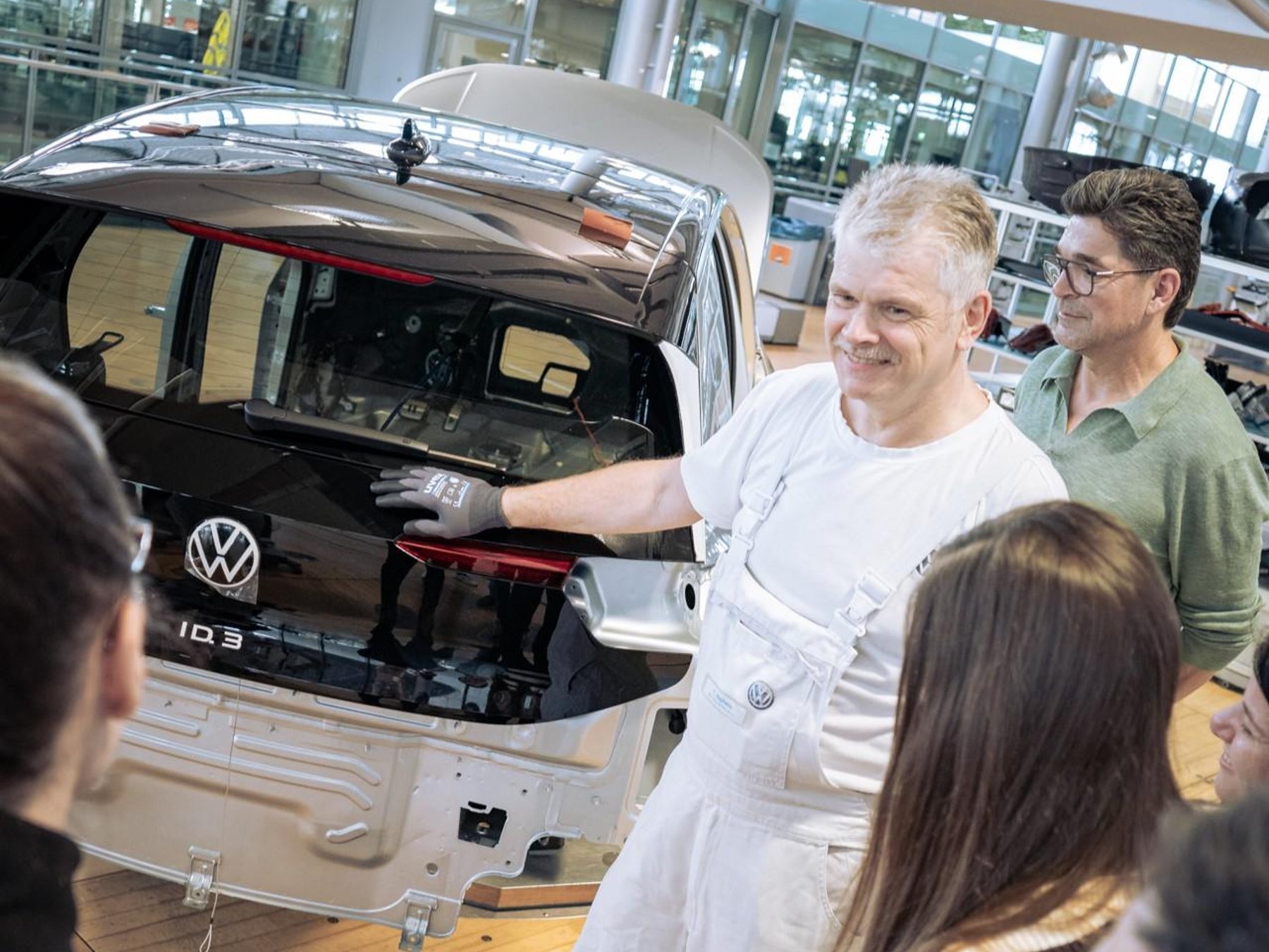 Premium-Tour der Gläsernen Manufaktur von VW