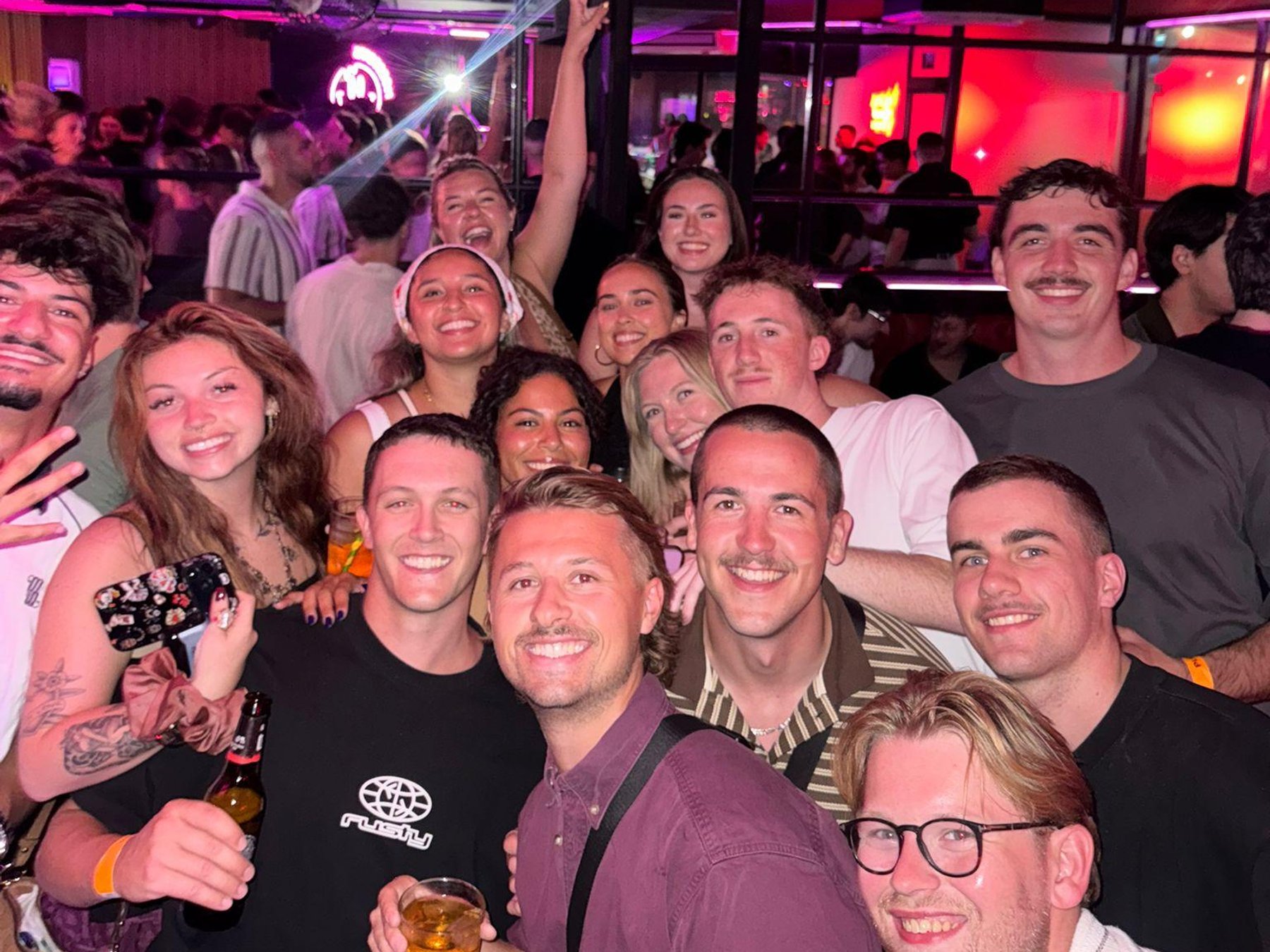 In Barcelona Barcelona Nachtausflug mit Freunden: Vom Generator zum Club