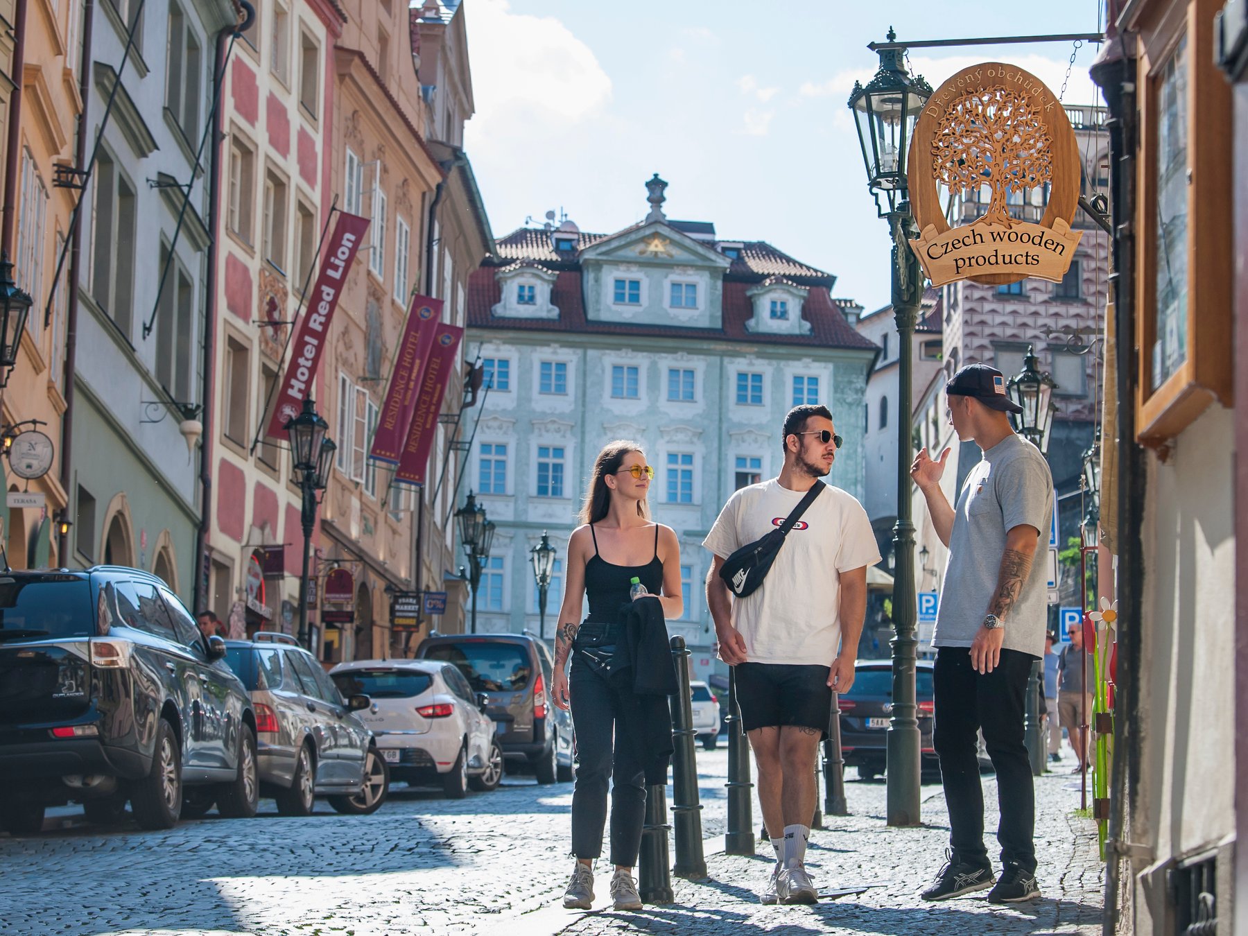 Prag EINE PRAG-TOUR mit versteckten Juwelen, tschechischem Essen & Bier