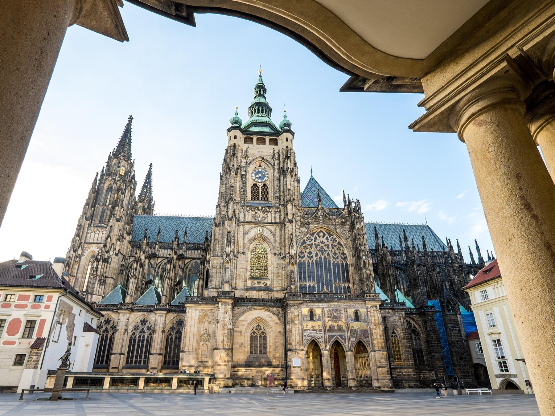 Prag Stadt-Highlights mit Bus, Boot und zu Fuß 105 Minuten -