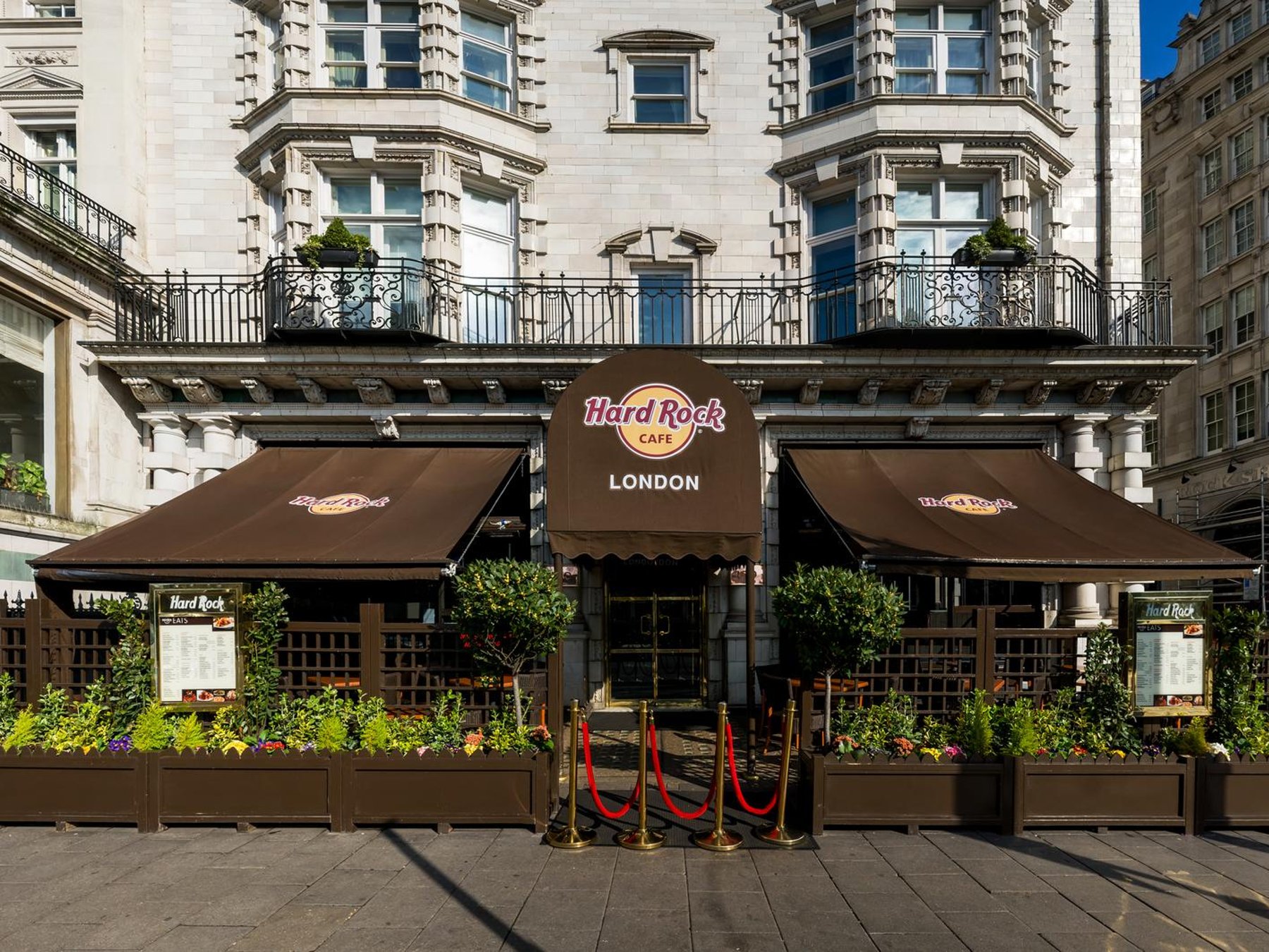 Hard Rock Cafe mit Menü zum Mittag- oder Abendessen