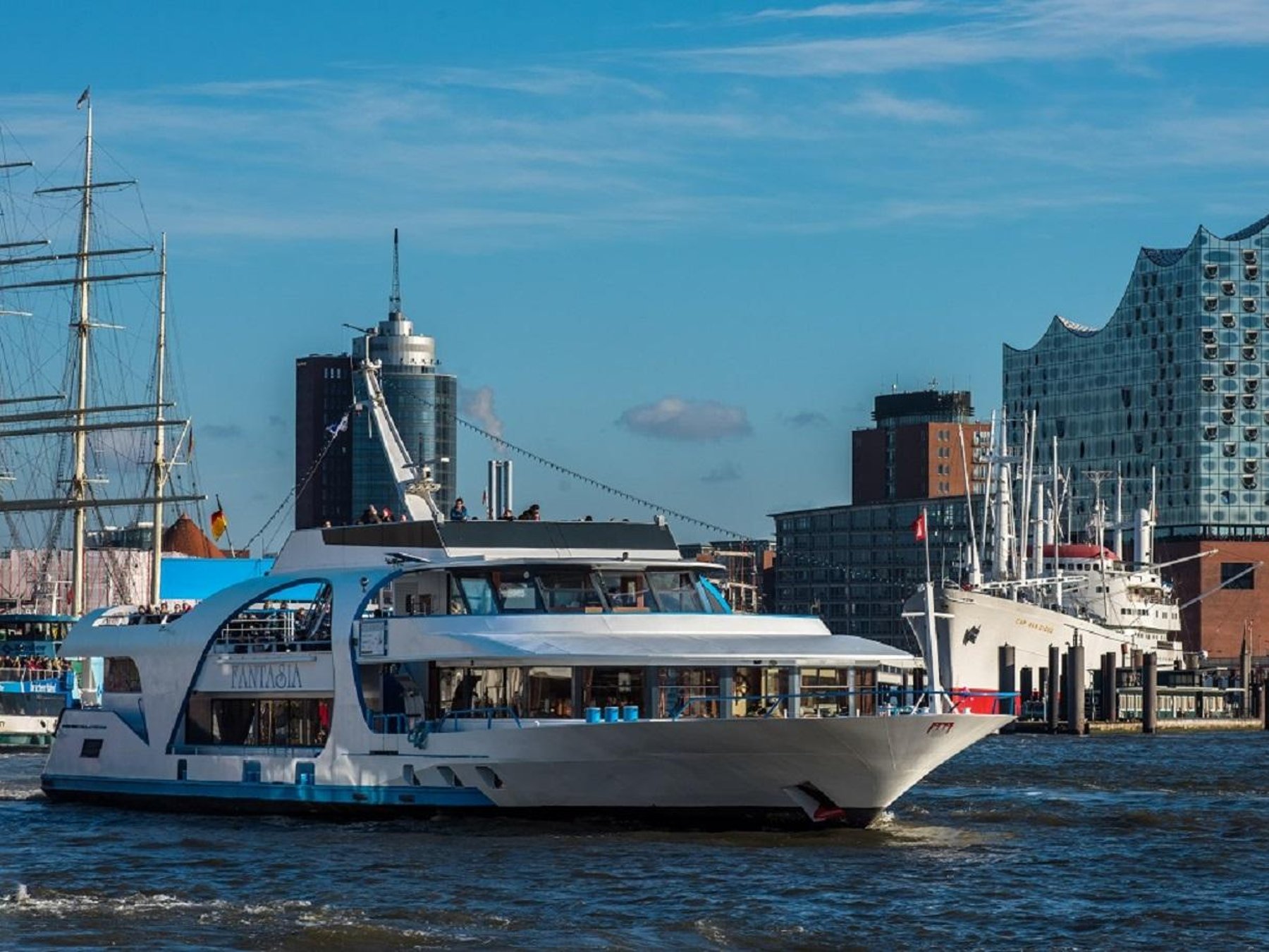 2-stündige Sightseeing-Hafenrundfahrt nach Blankenese