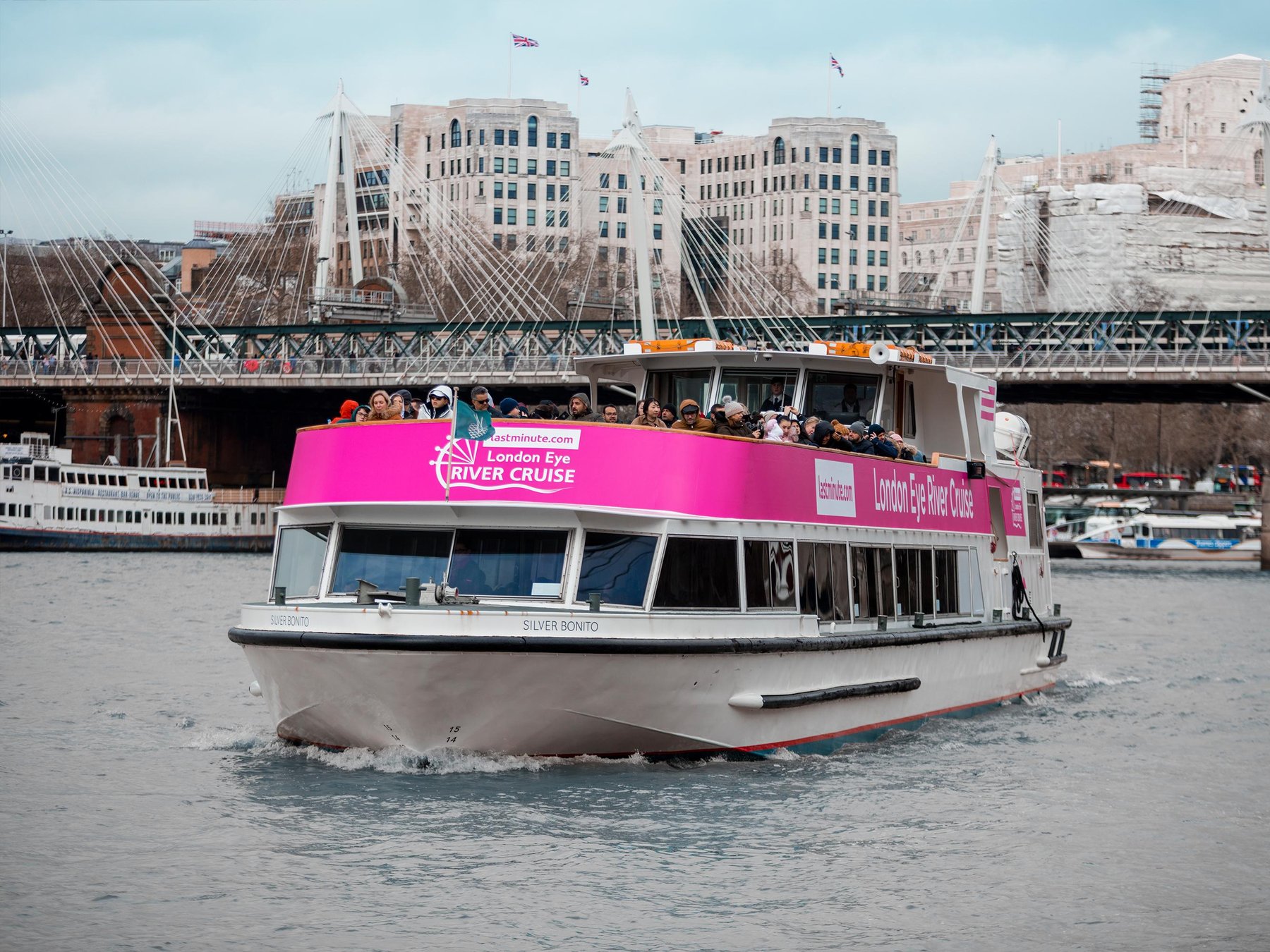 Uber Boat von Thames Clippers: Hin- und Rückfahrt Ticket & Painted Hall