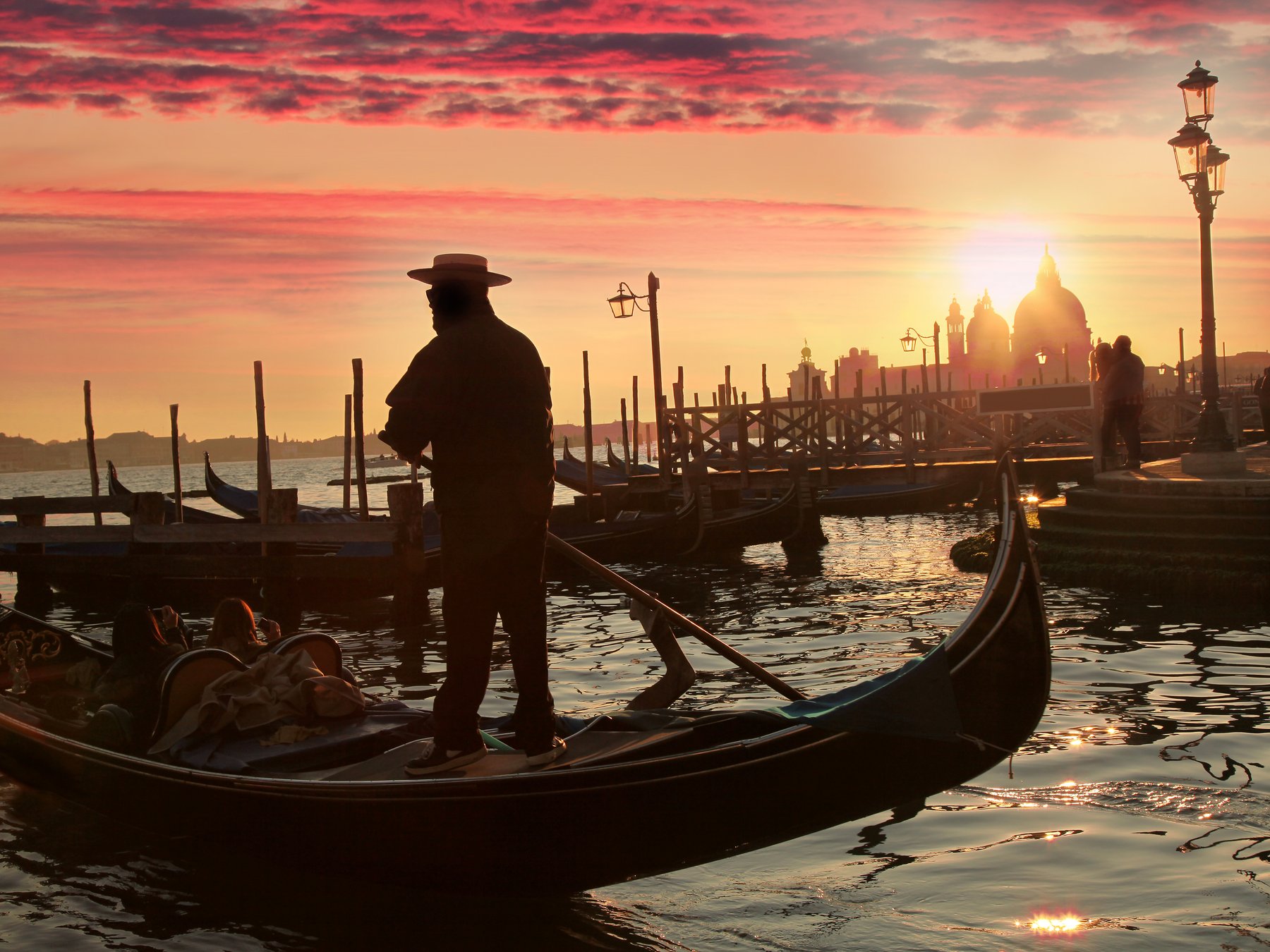 Sonnenuntergangs- oder Abendgondeltour