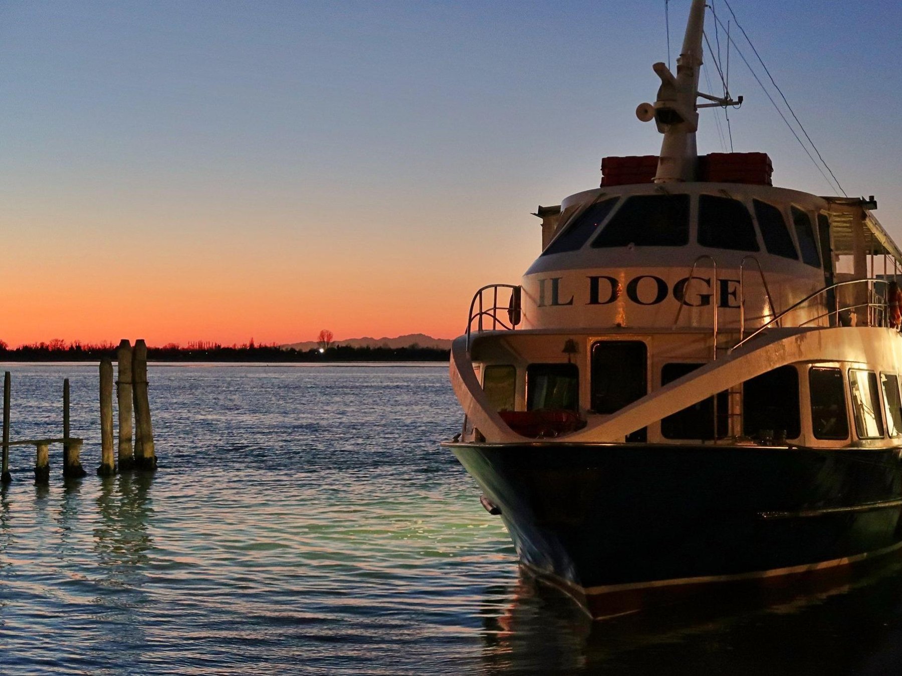 Punta Sabbioni Venedig bei Nacht und Panorama-Sonnenuntergangsfahrt
