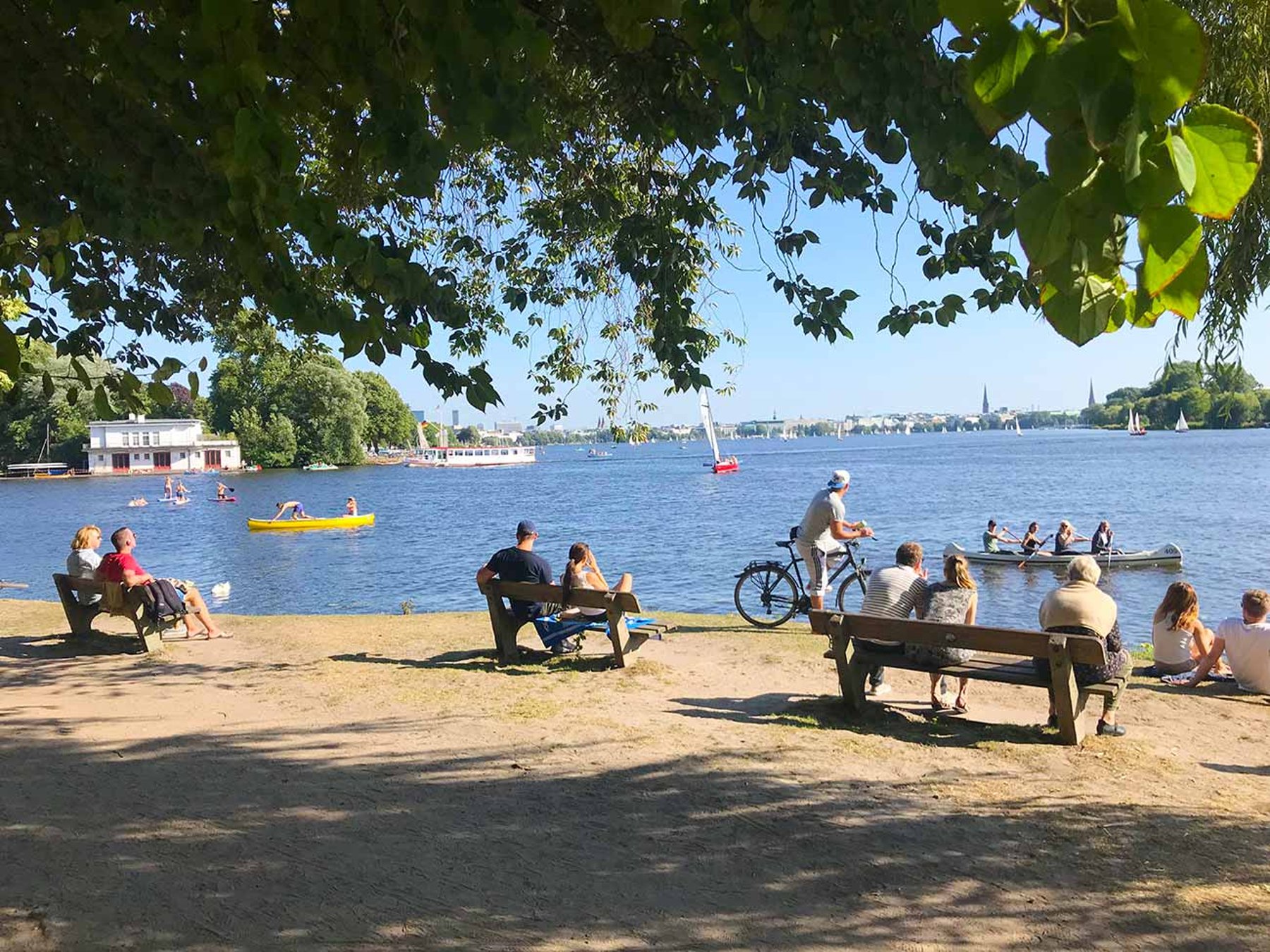 Fahrradtour um die Alster & durch schöne Alsterviertel