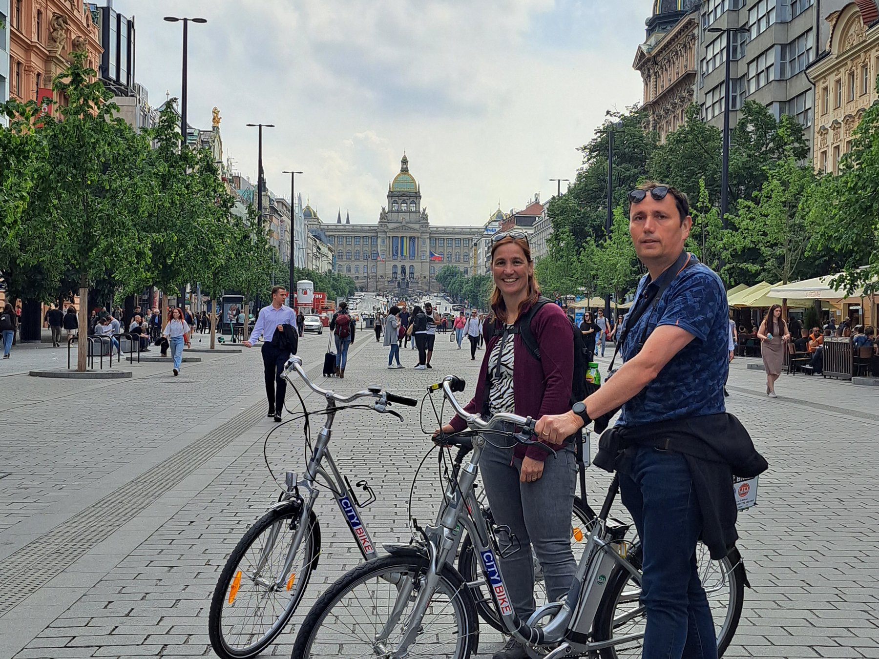 Prag: E-Bike-Stadtrundfahrt (2 Stunden)