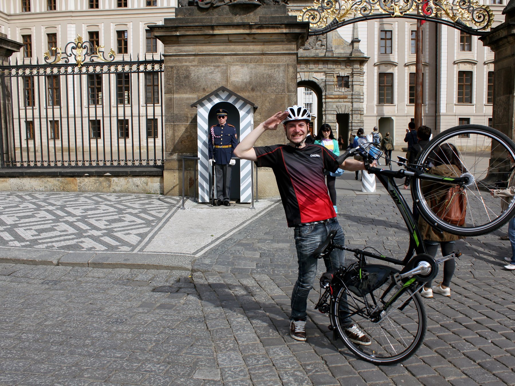 Prag: Kleine Gruppe oder private Fahrrad-Stadttour