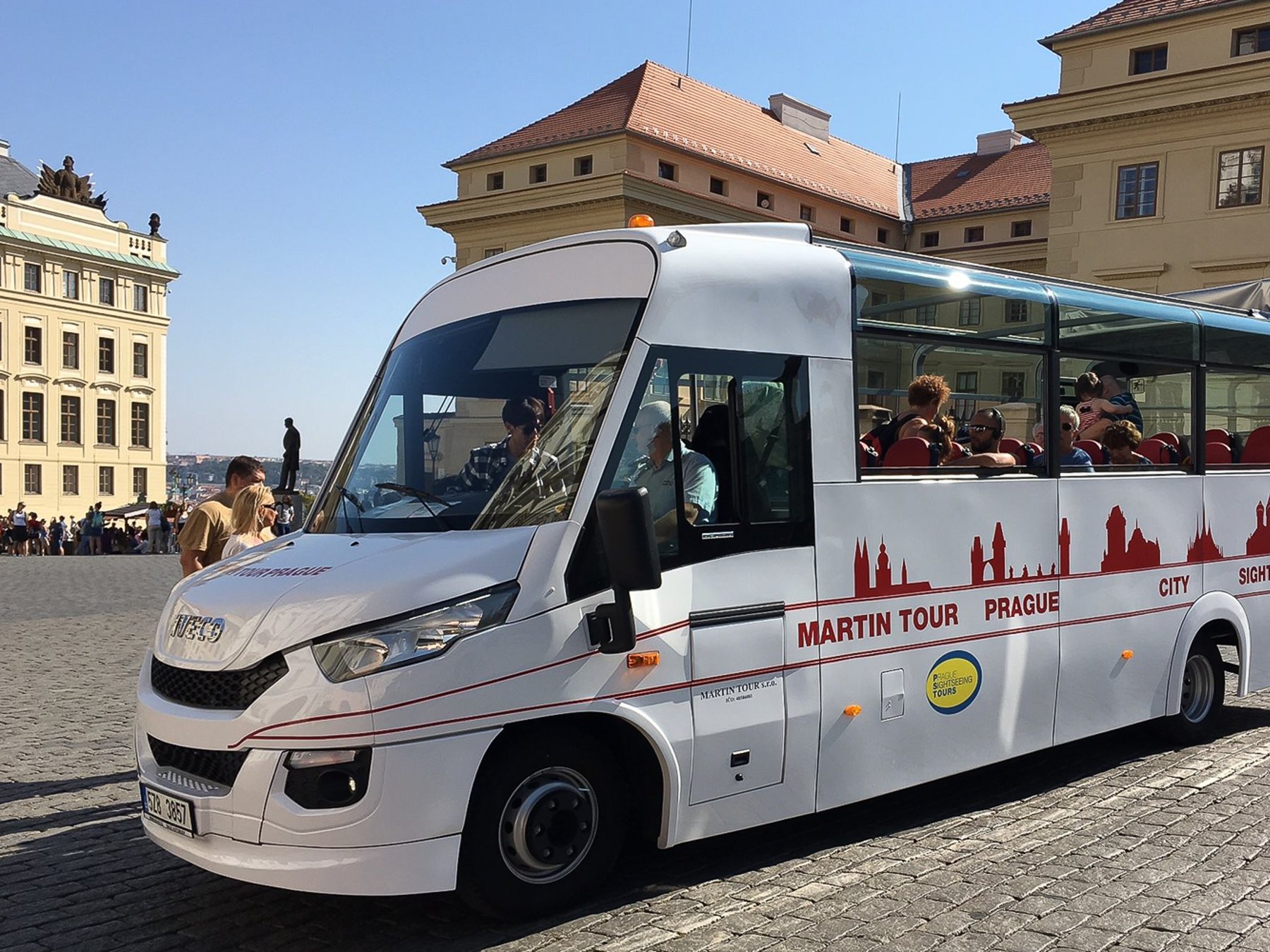 Prag: Historische Bustour durch die Innenstadt mit den Top-SehenswürdigkeitenDeutsch