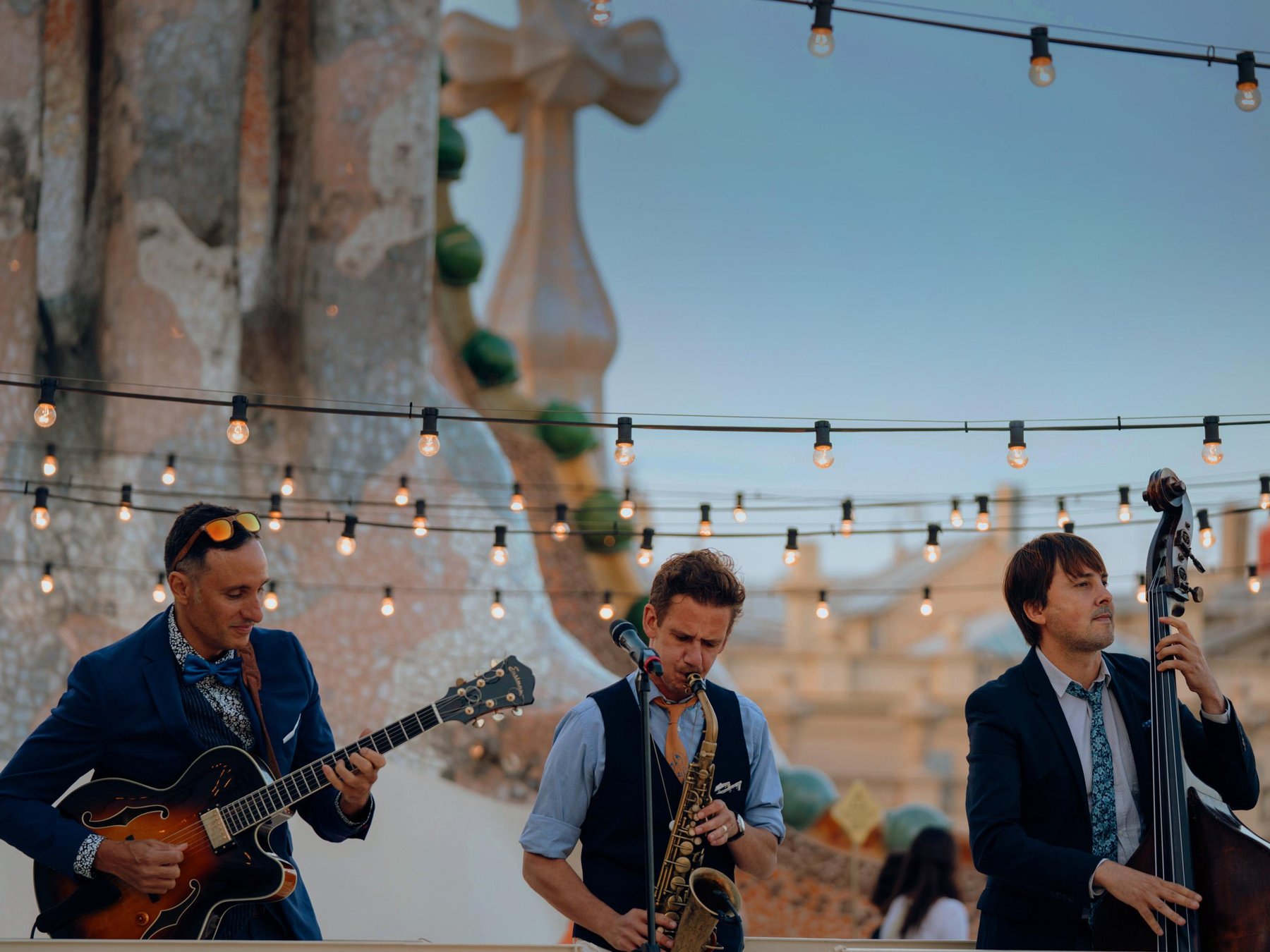 Casa Batlló Nachtbesuch mit Live-Musik auf der Dachterrasse