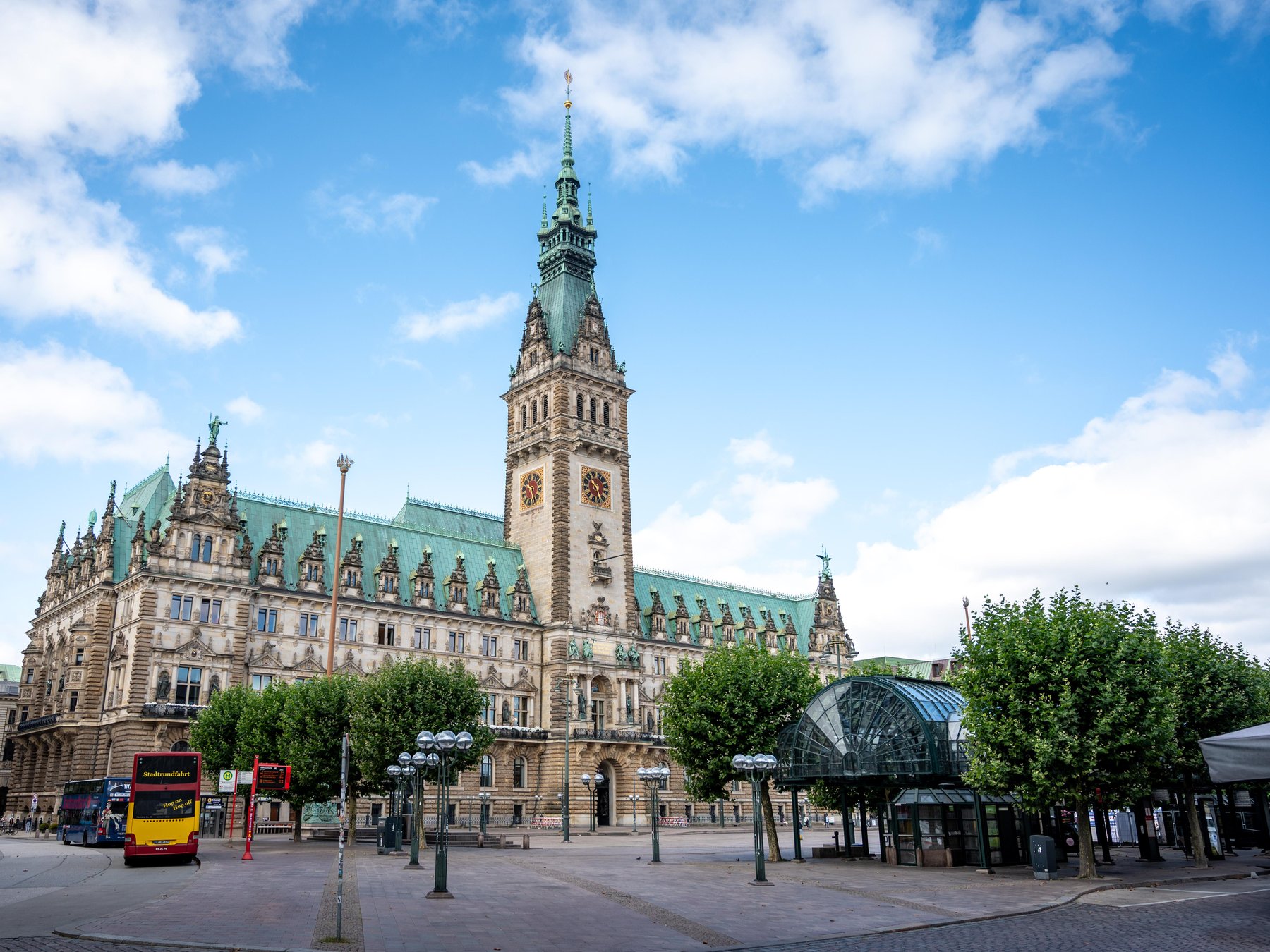Hamburg: Historischer Rundgang zum Zweiten Weltkrieg & Panorama in kleiner GruppeDeutsch