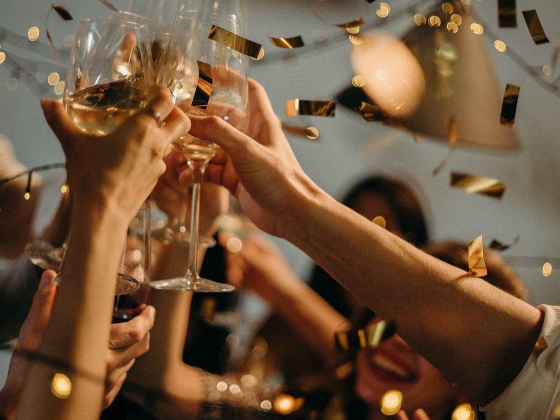 Silvester-Kneipentour, Kostenlose Shots & Club-Eintritt