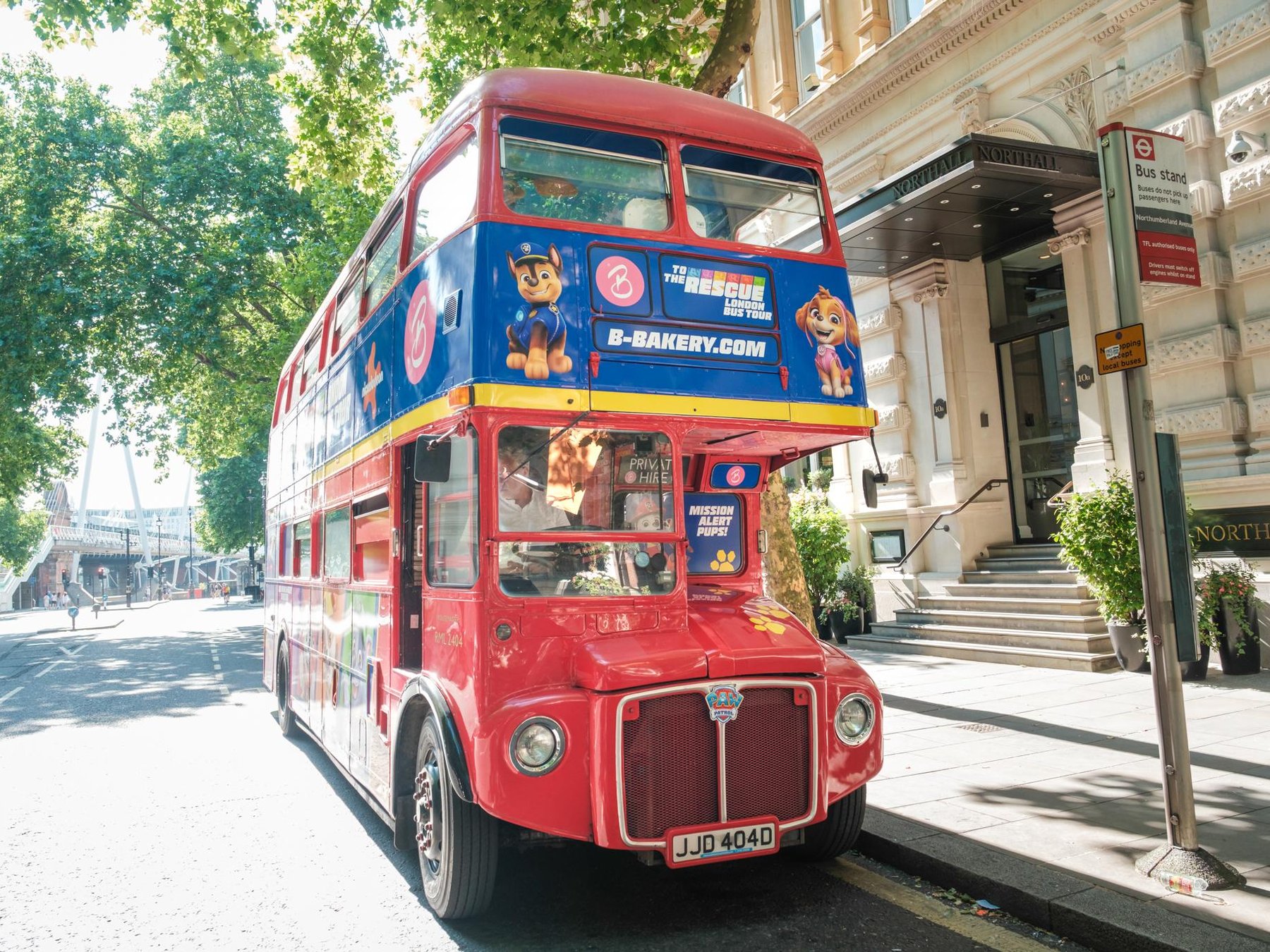 PAW Patrol Bus-Tour mit Nachmittagstee
