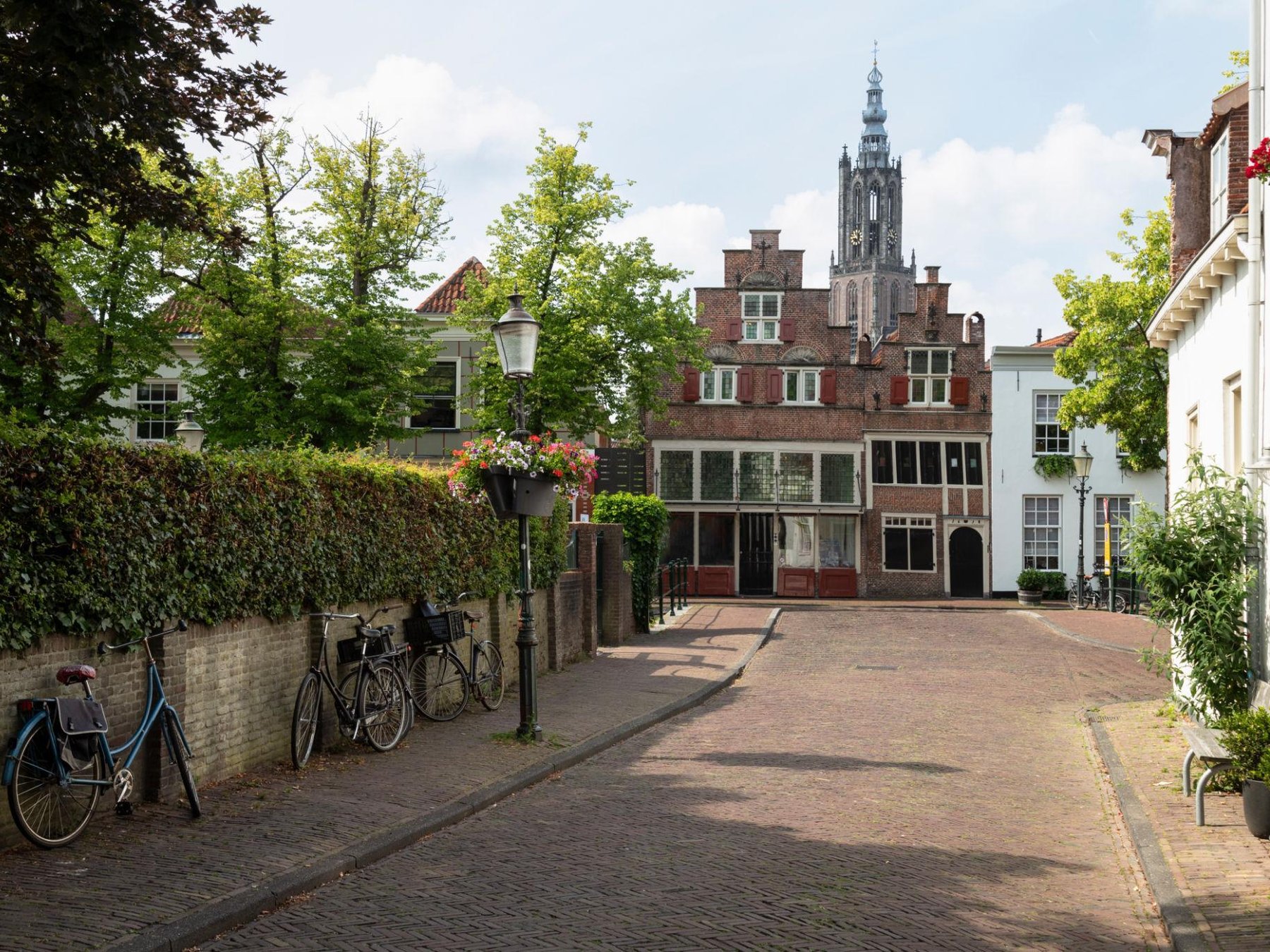 Roundtrip Train Schiphol Airport  – Amsterdam Central Station