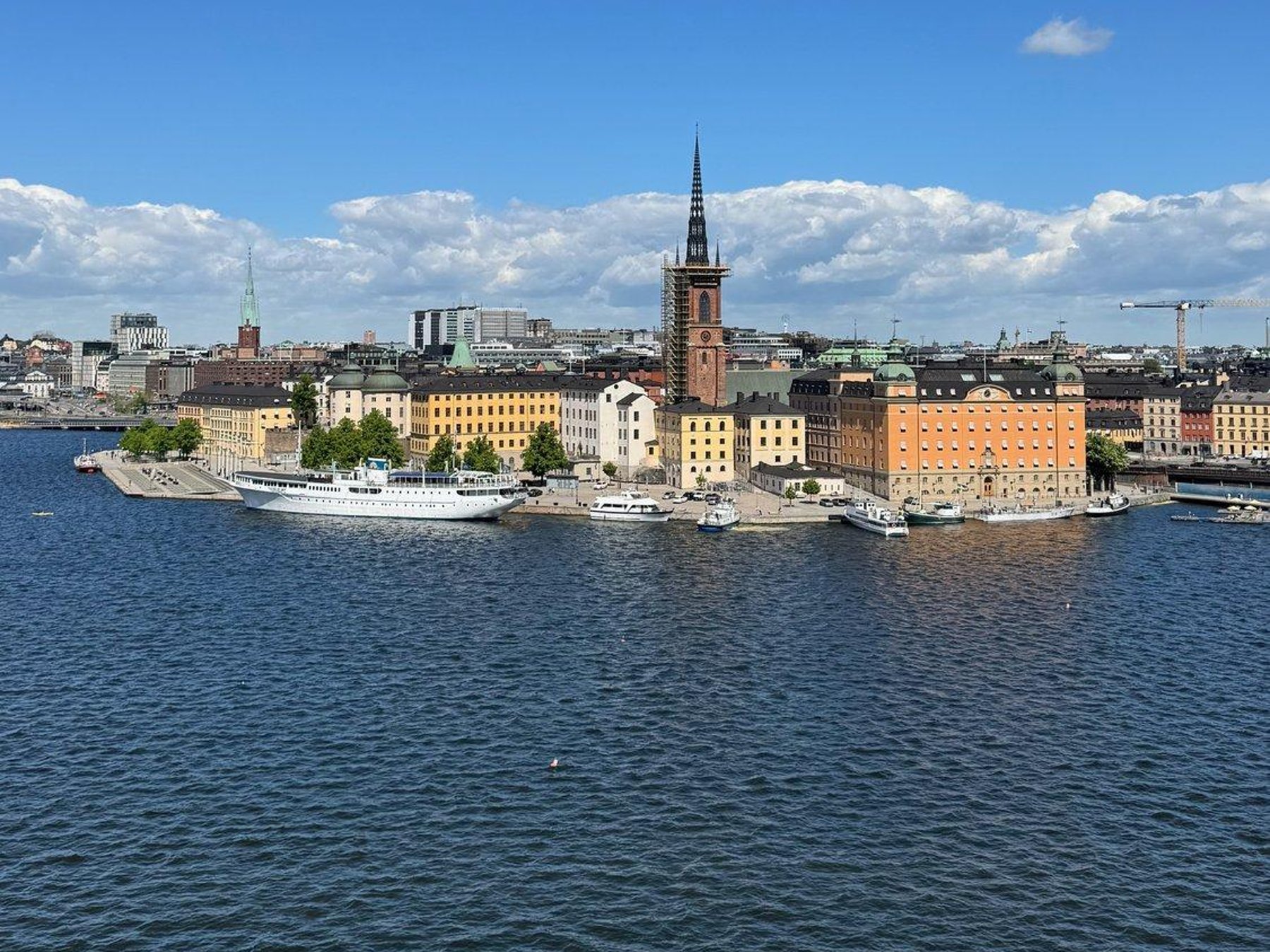 Stockholm: Old Town Guided Walking Tour + Souvenir Poster