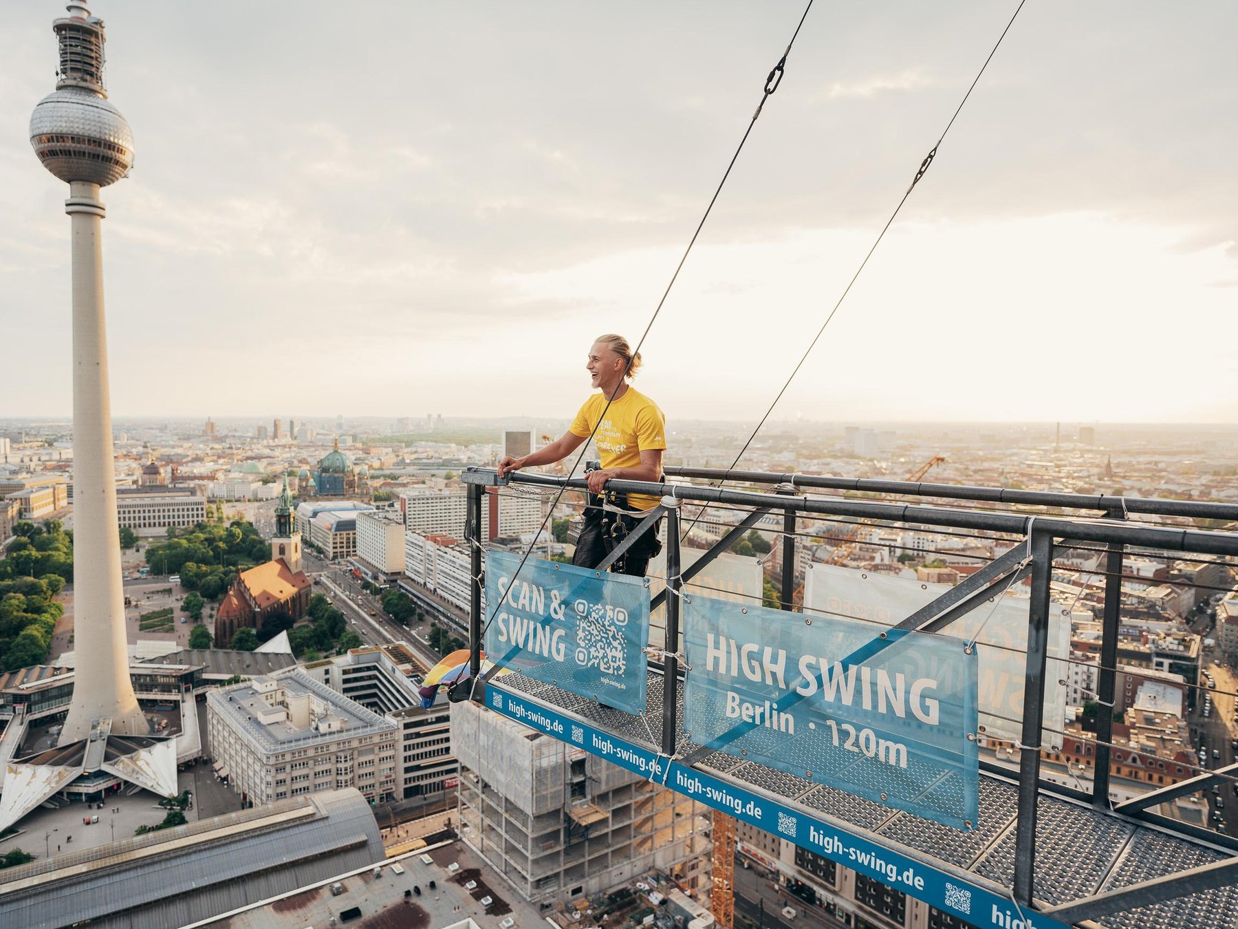Himmelsspaziergang - 120 Meter über Berlin