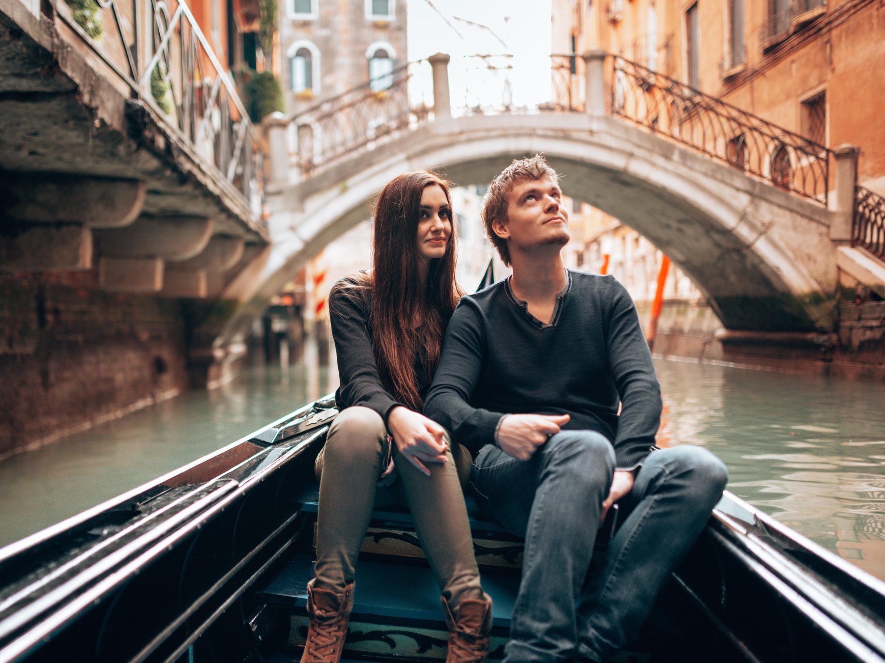 In Venedig: Private Gondelfahrt mit persönlichem Fotografen 1h 30m