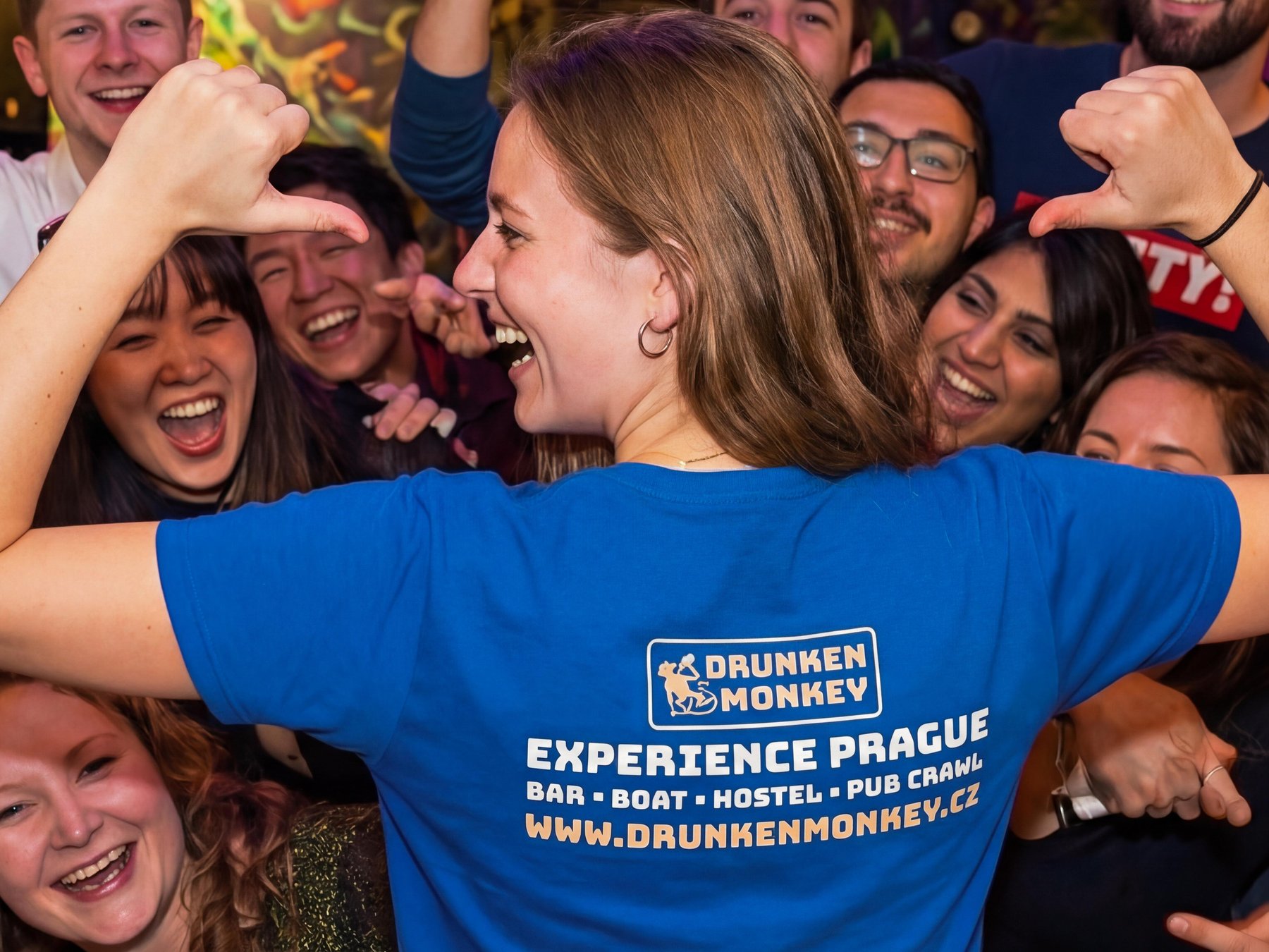 Drunken Monkey Kneipentour, 2 Stunden Open Bar & Duplex