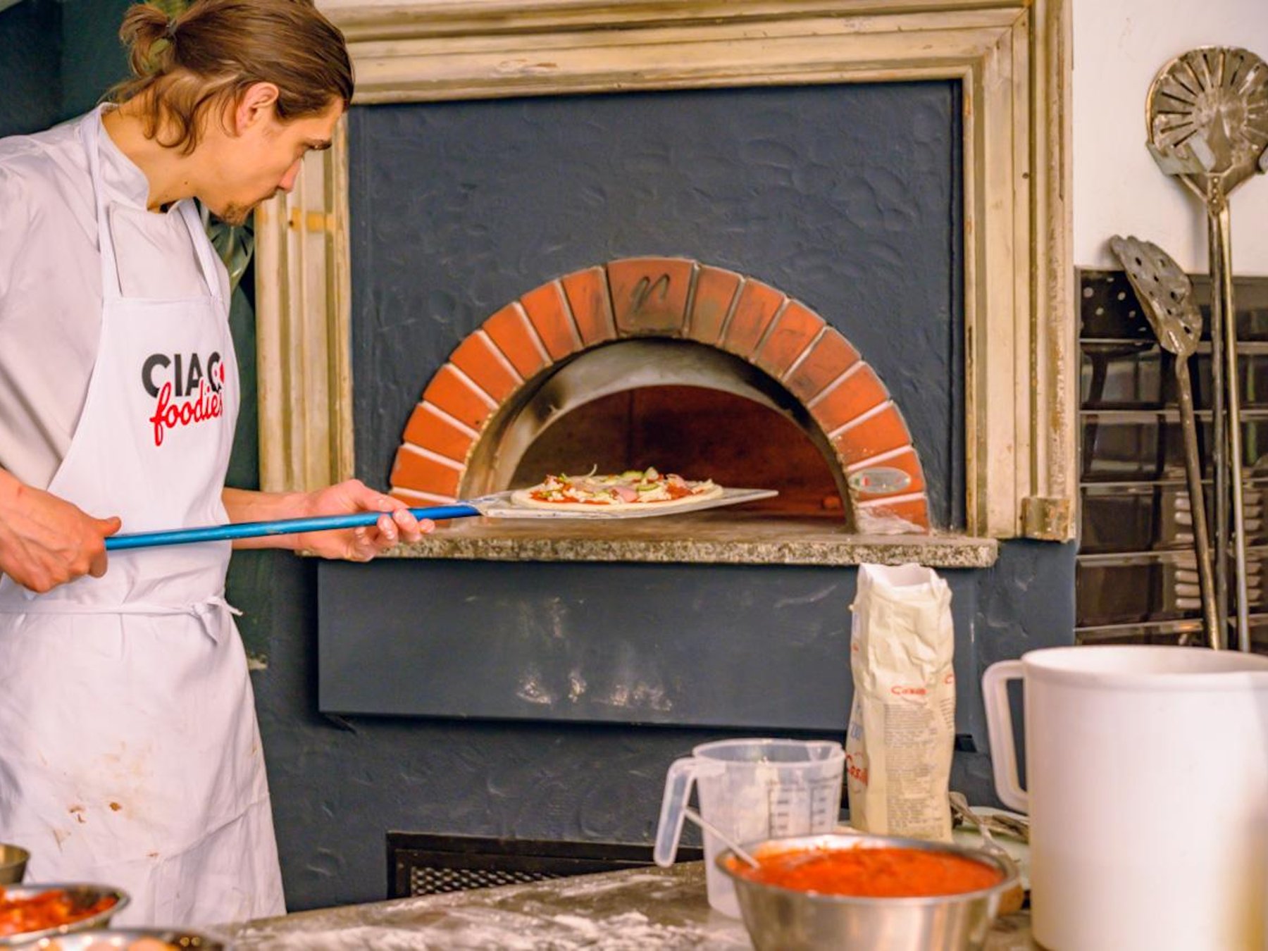 Florenz: VIP-Pizza- und Gelato-Erlebnis mit unbegrenztem Wein