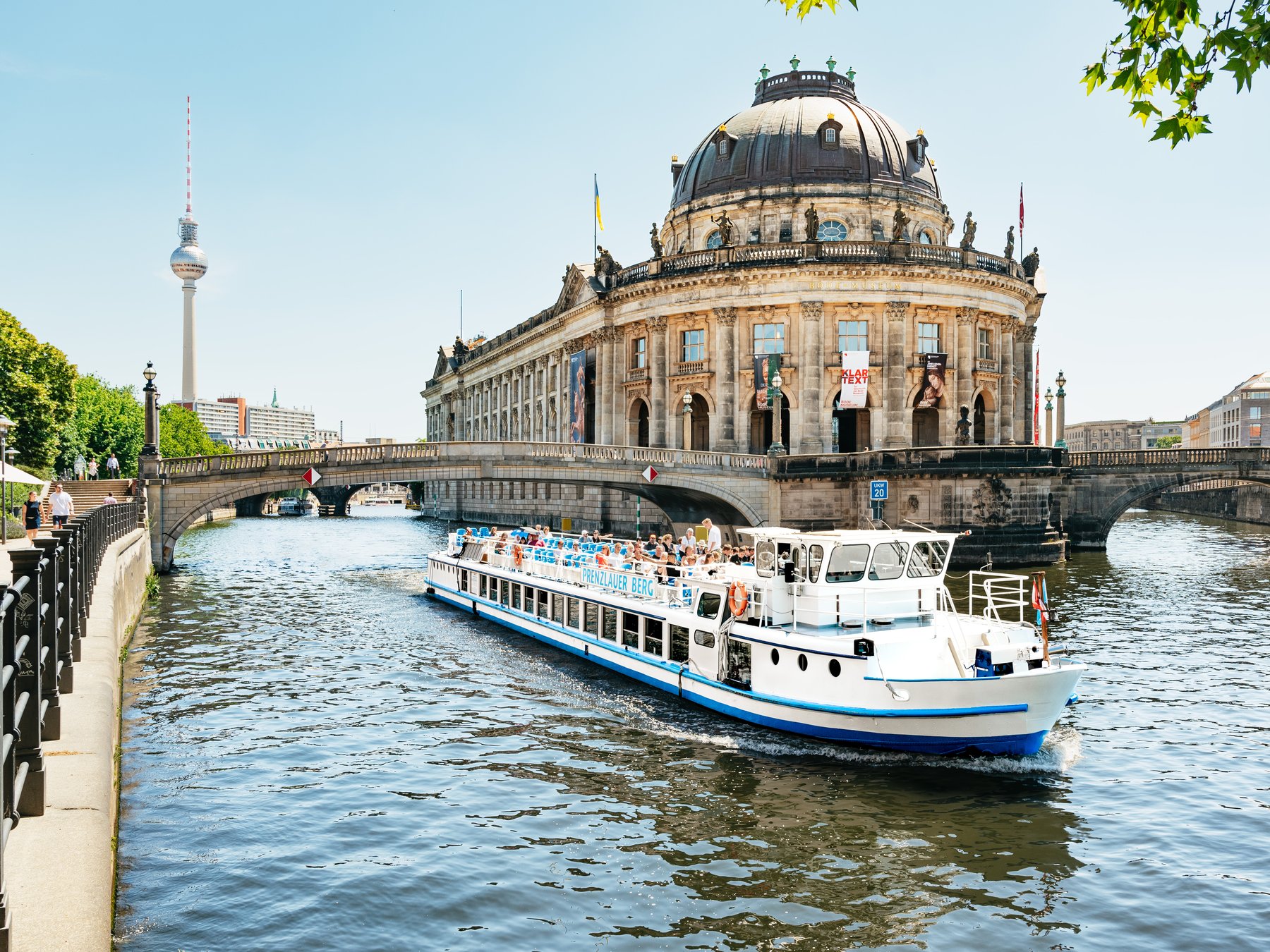 Berlin: 1-stündige Stadtrundfahrt mit dem Boot inklusive Audio-Guide