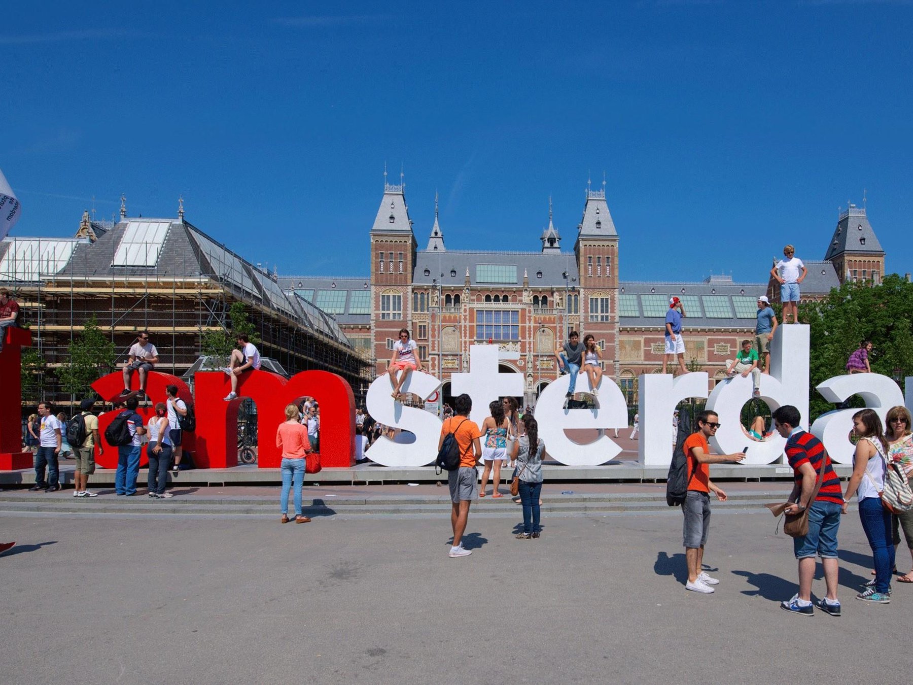 Amsterdam 4-Tages-Tour mit Grachtenfahrt, Tagesausflug & Hotel