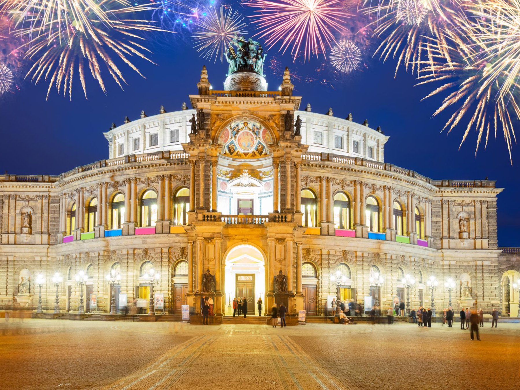 In Dresden: Weihnachtsmarkt-Zauber-Rundgang mit einem Einheimischen