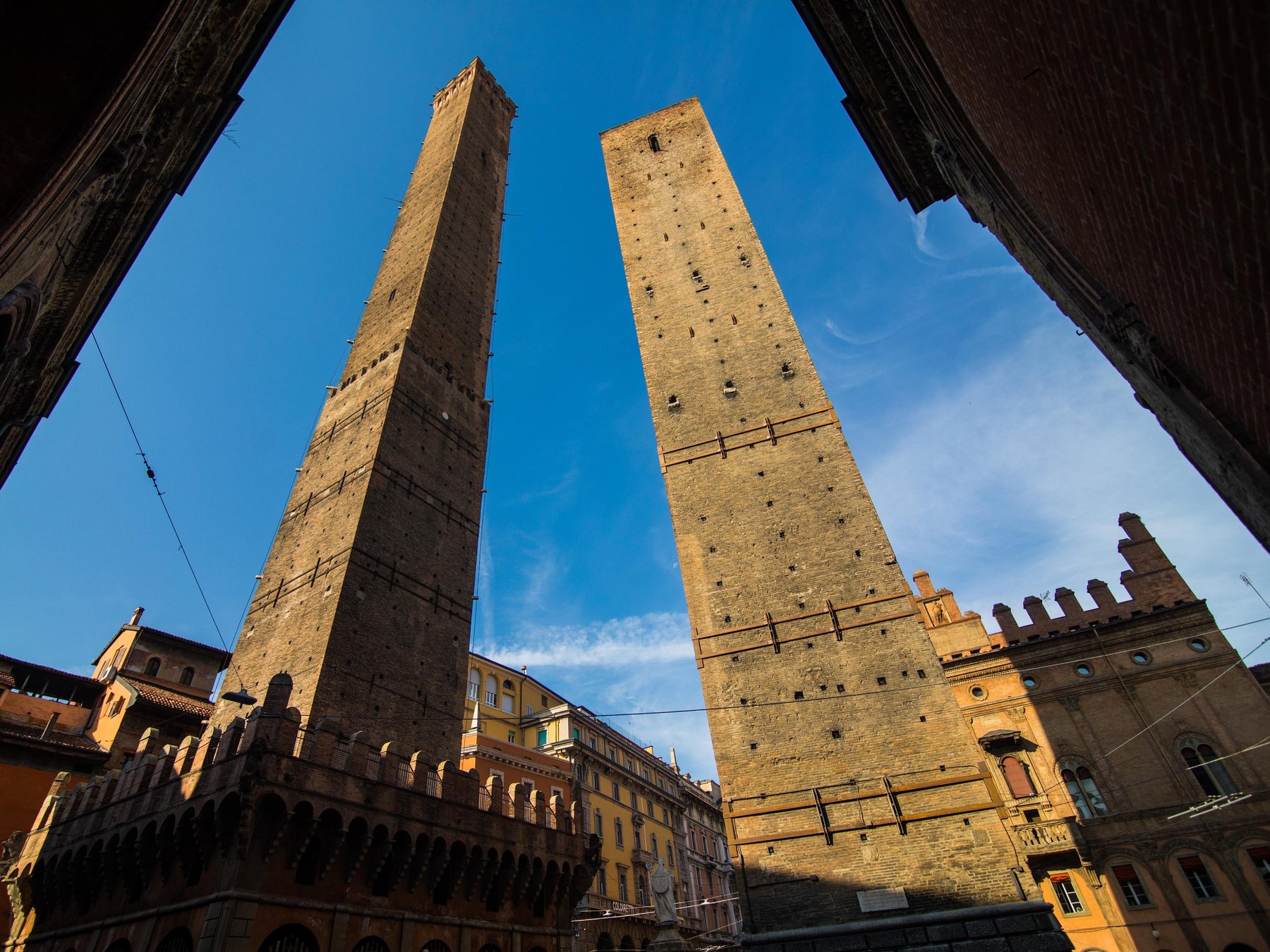 Da Firenze a Bologna: Tour a piedi, Archiginnasio e Lambrusco