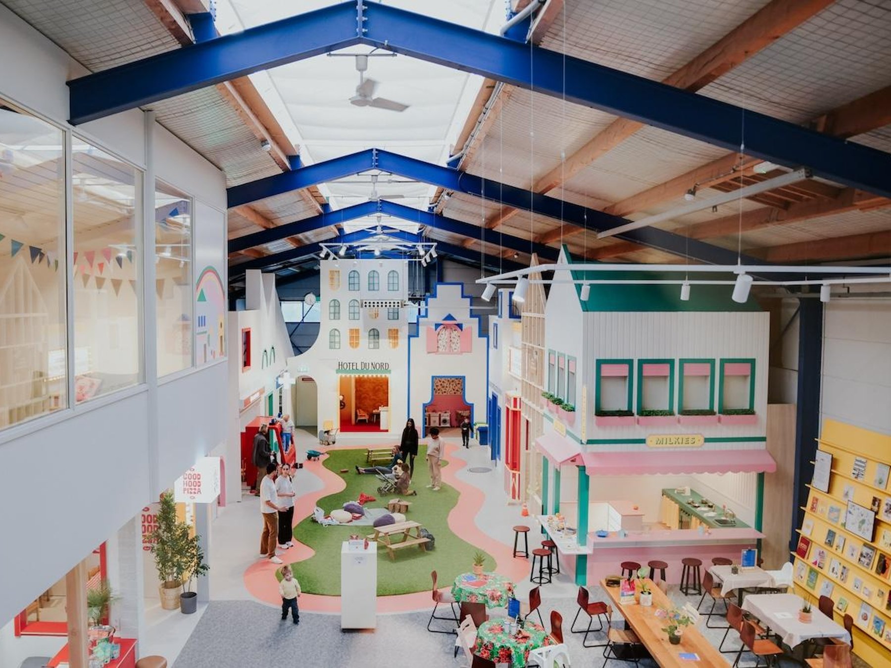 Playhood - Indoor-speeltuin: Toegangsticket