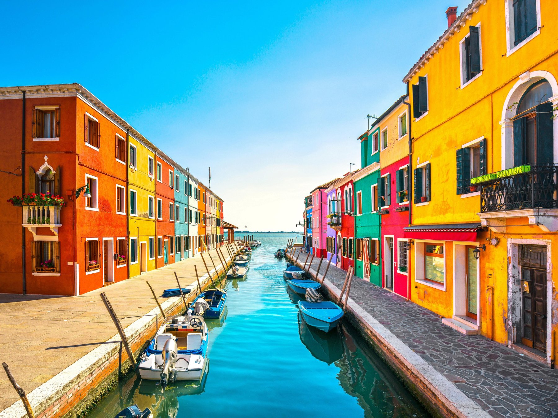 Murano & Burano Geführte Tour mit dem privaten Boot und Glasherstellung