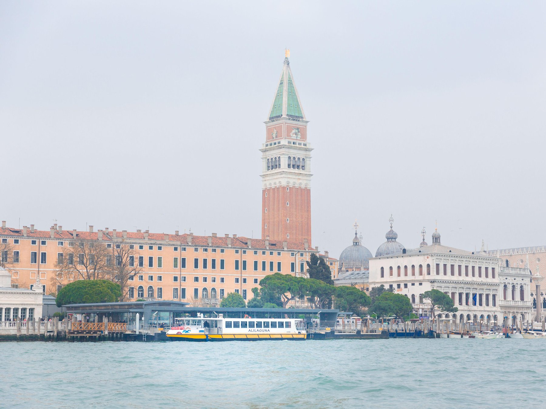 Gepäckaufbewahrung am Bahnhof Venezia Santa Lucia