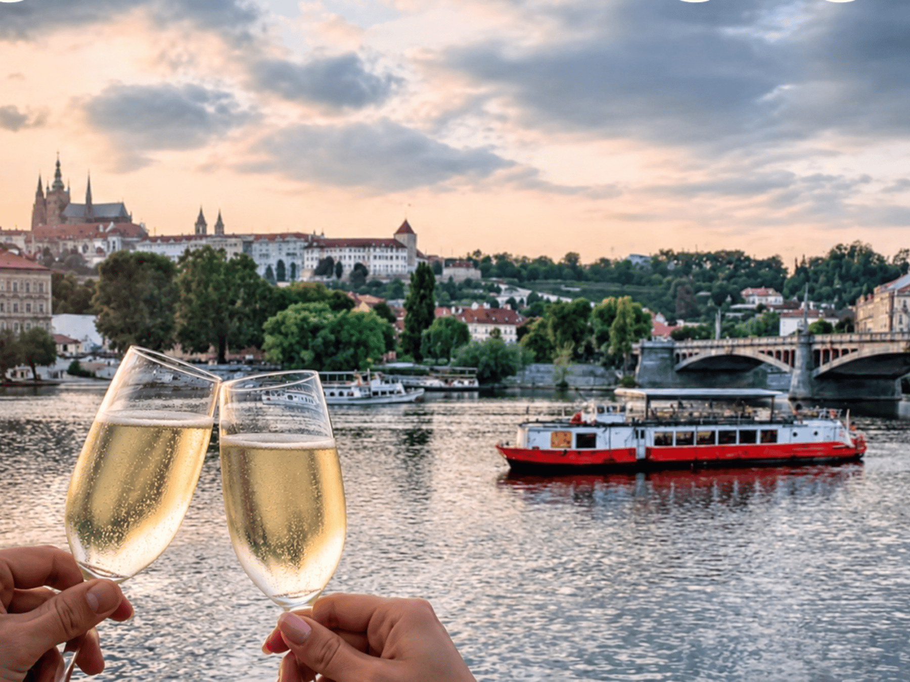 Prag Entspannende einstündige Moldau-Flusskreuzfahrt im Jazz-Stil