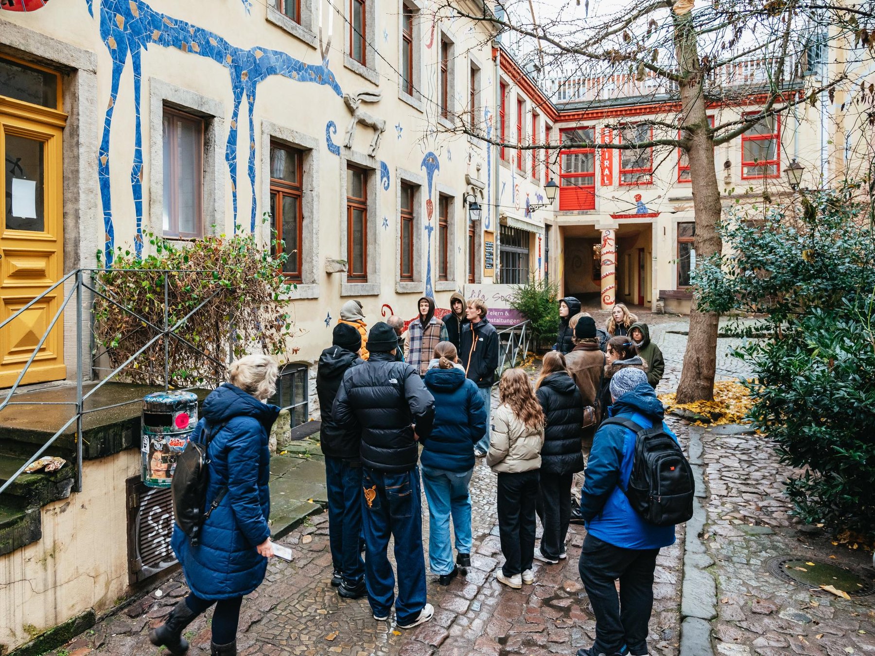 Neustadt-Viertel: Geführter Street Art Rundgang 1h 30m