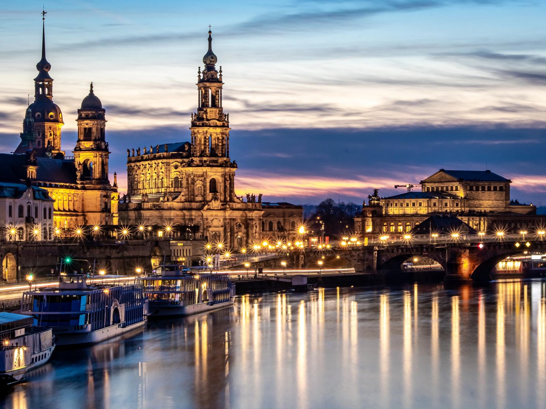 Semperoper & Dresdner Altstadt: Führung auf Deutsch
