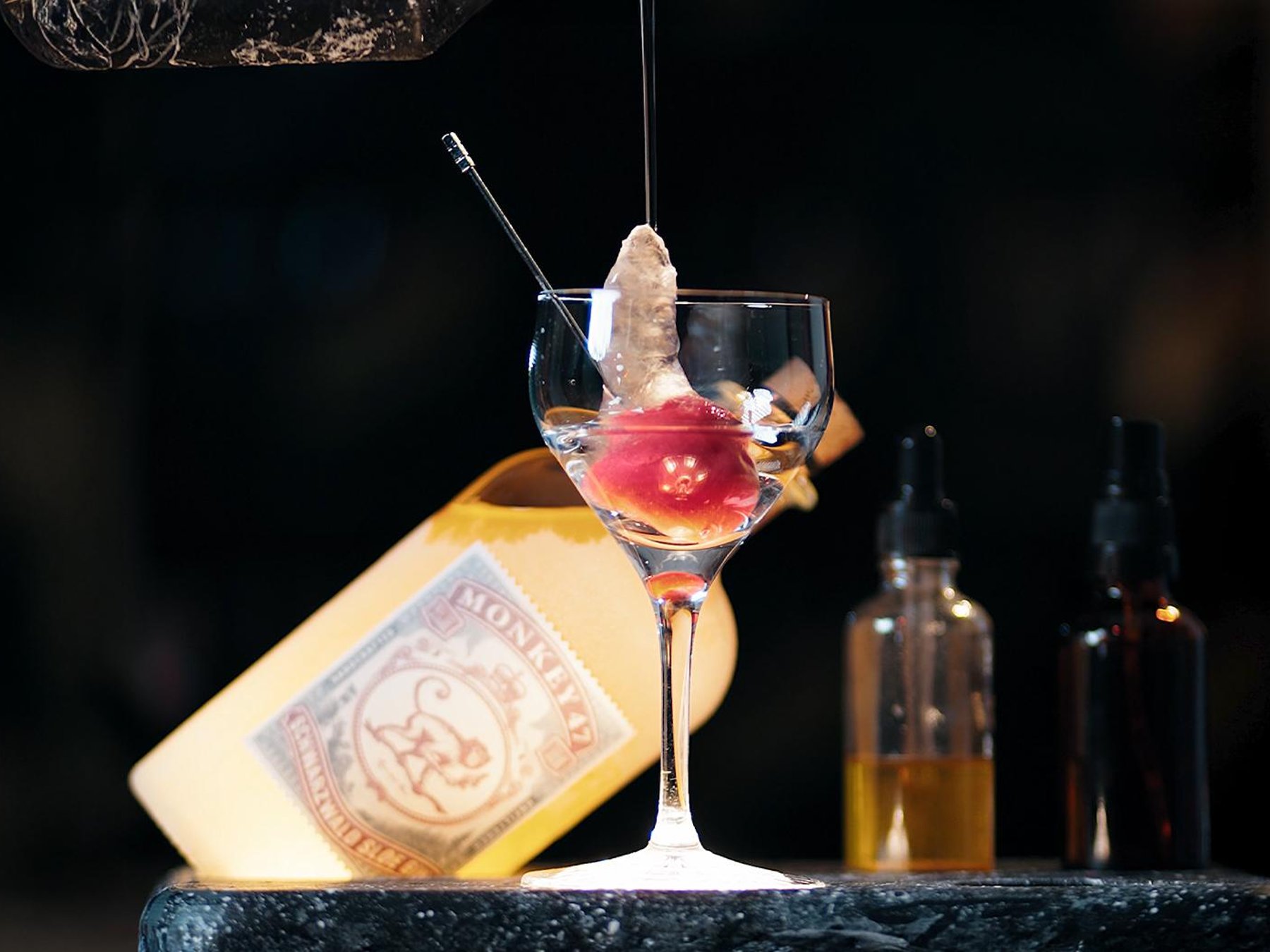 The Storage – A Secret Cocktail Experience in the Heart of Berlin