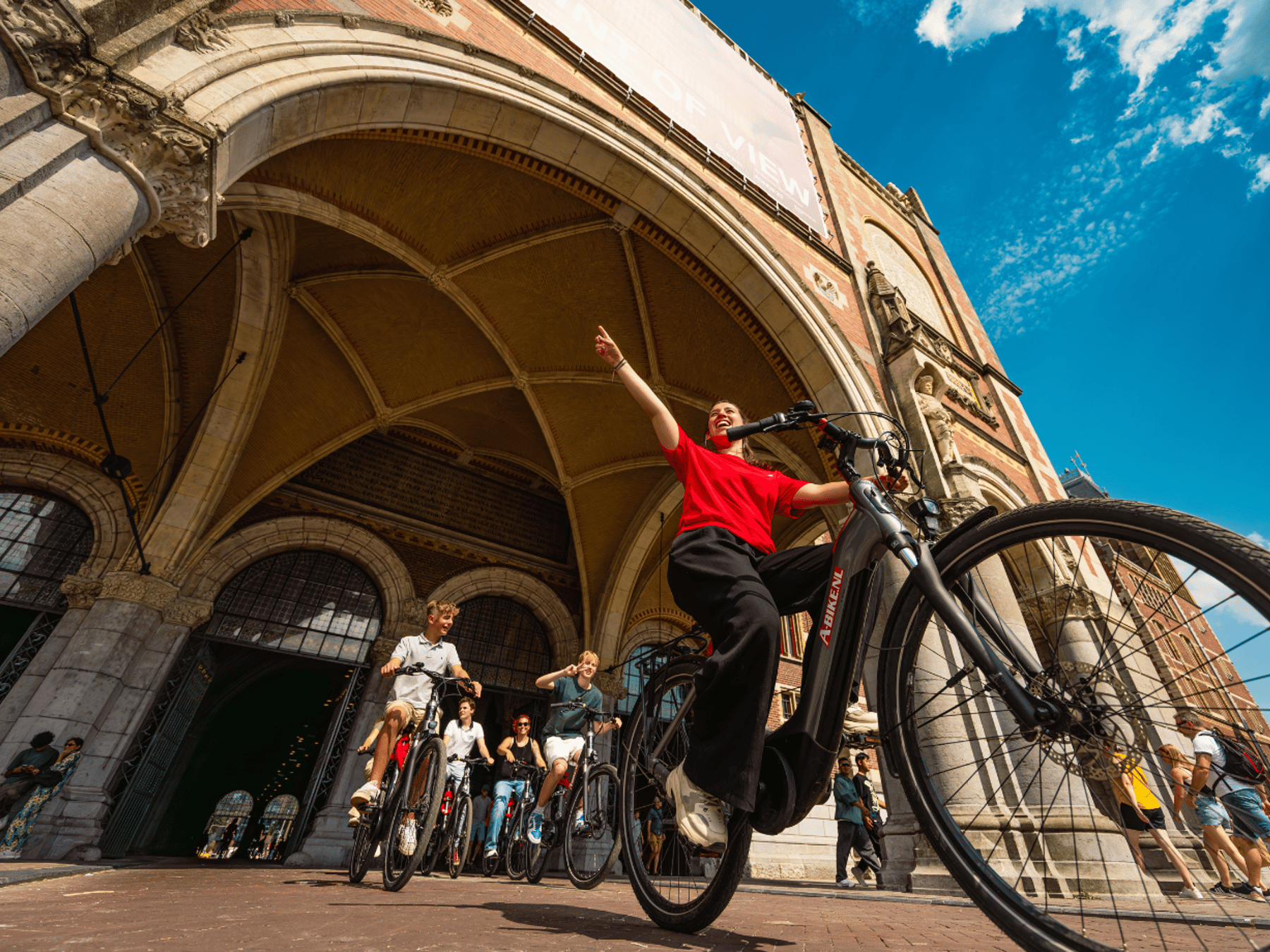 City Sightseeing Amsterdam: Hop-on Hop-off Bus + Bootstour
