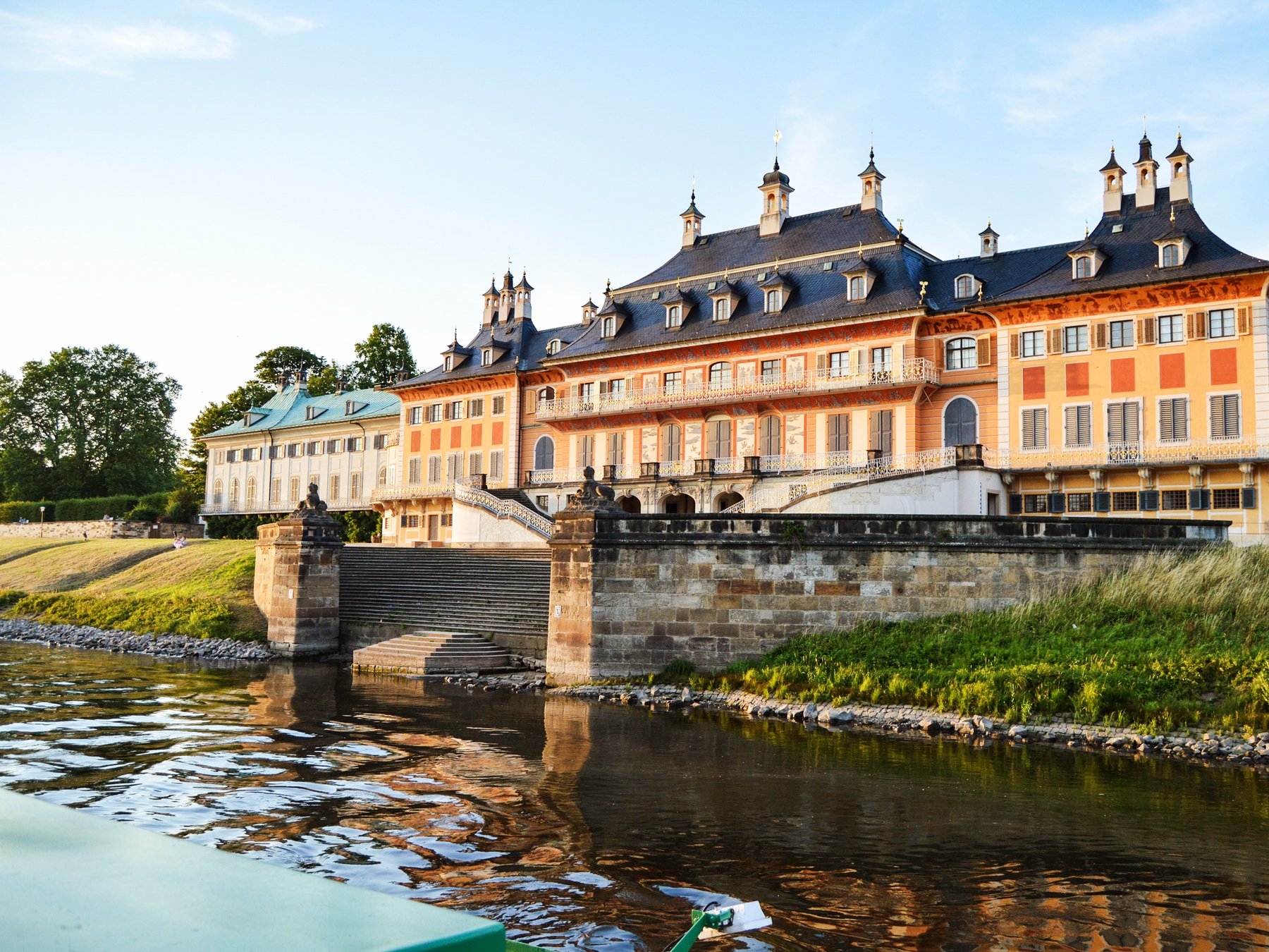 Elbflusskreuzfahrt zum Schloss Pillnitz