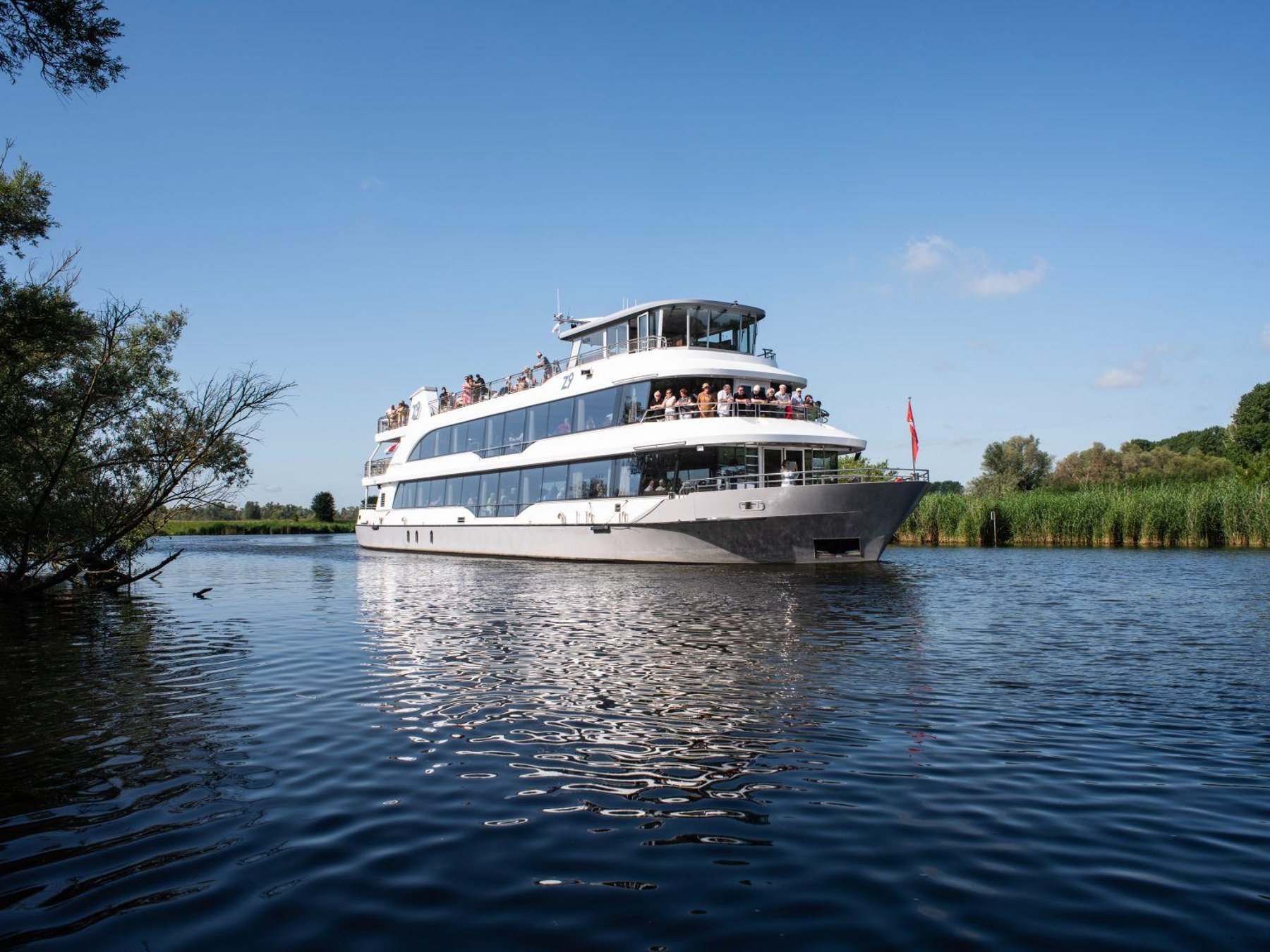 DrimmelenBiesbosch: Bootsfahrt durch den Nationalpark