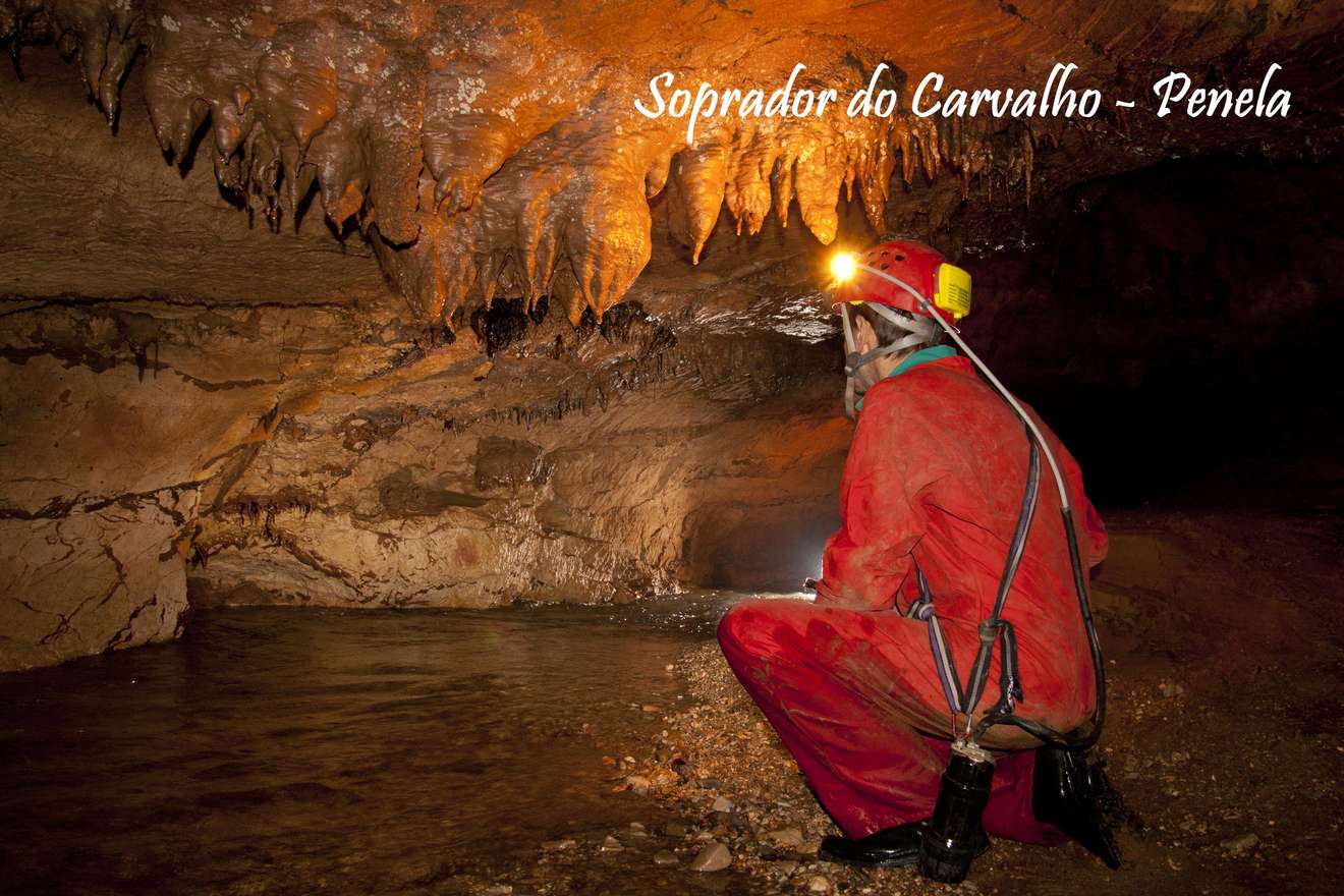 Gruta Soprador do Carvalho