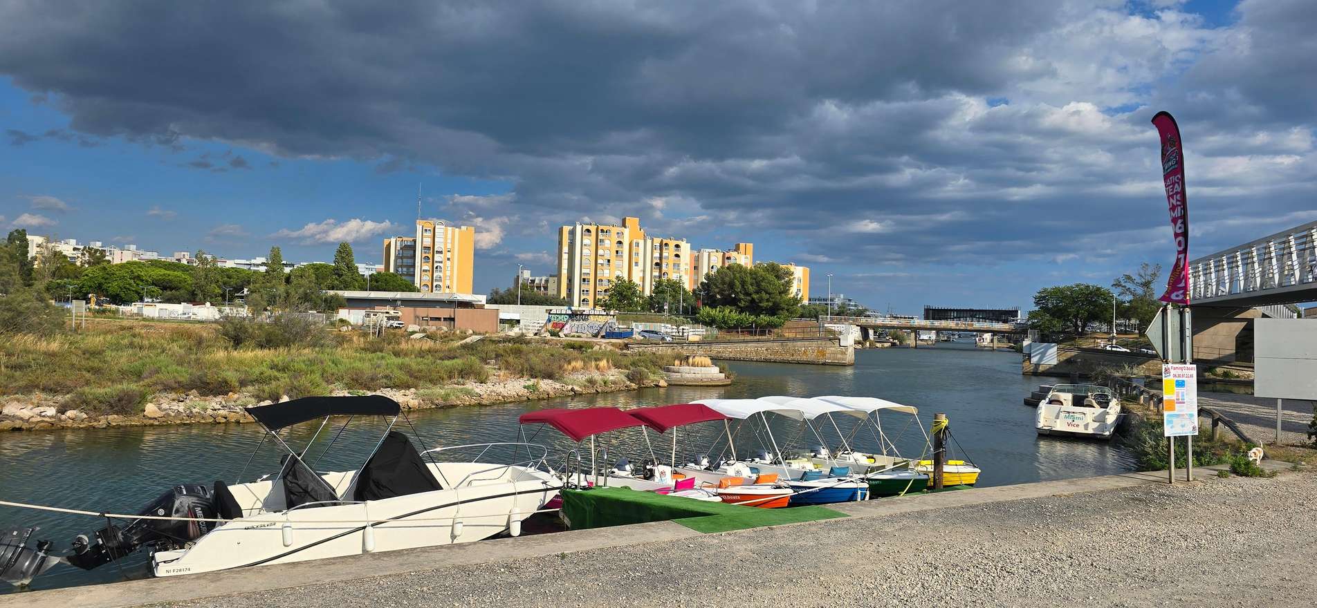 Flaming'O location de bateau sans permis a carnon palavas montpellier